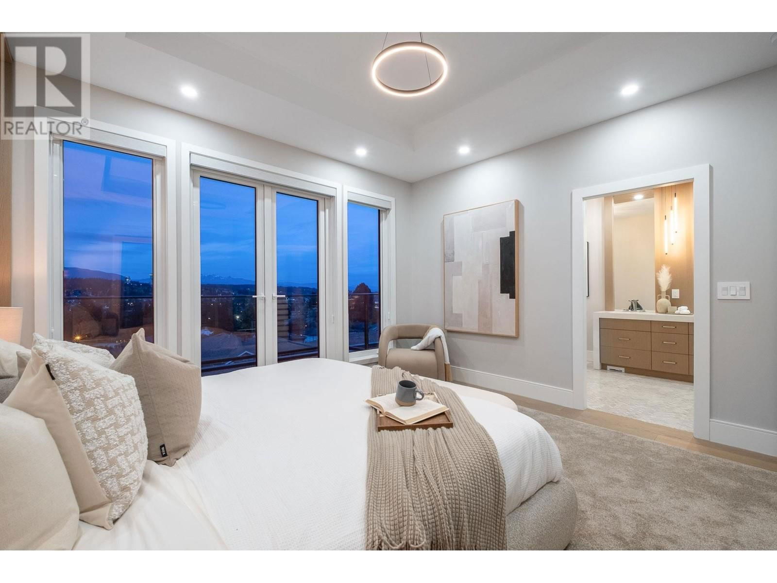 7739 LEE STREET Image 17