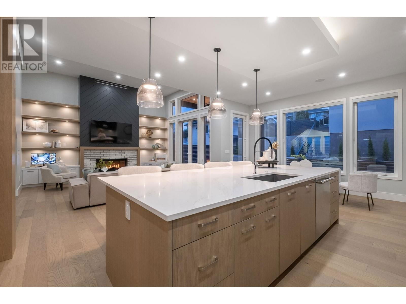7739 LEE STREET Image 2