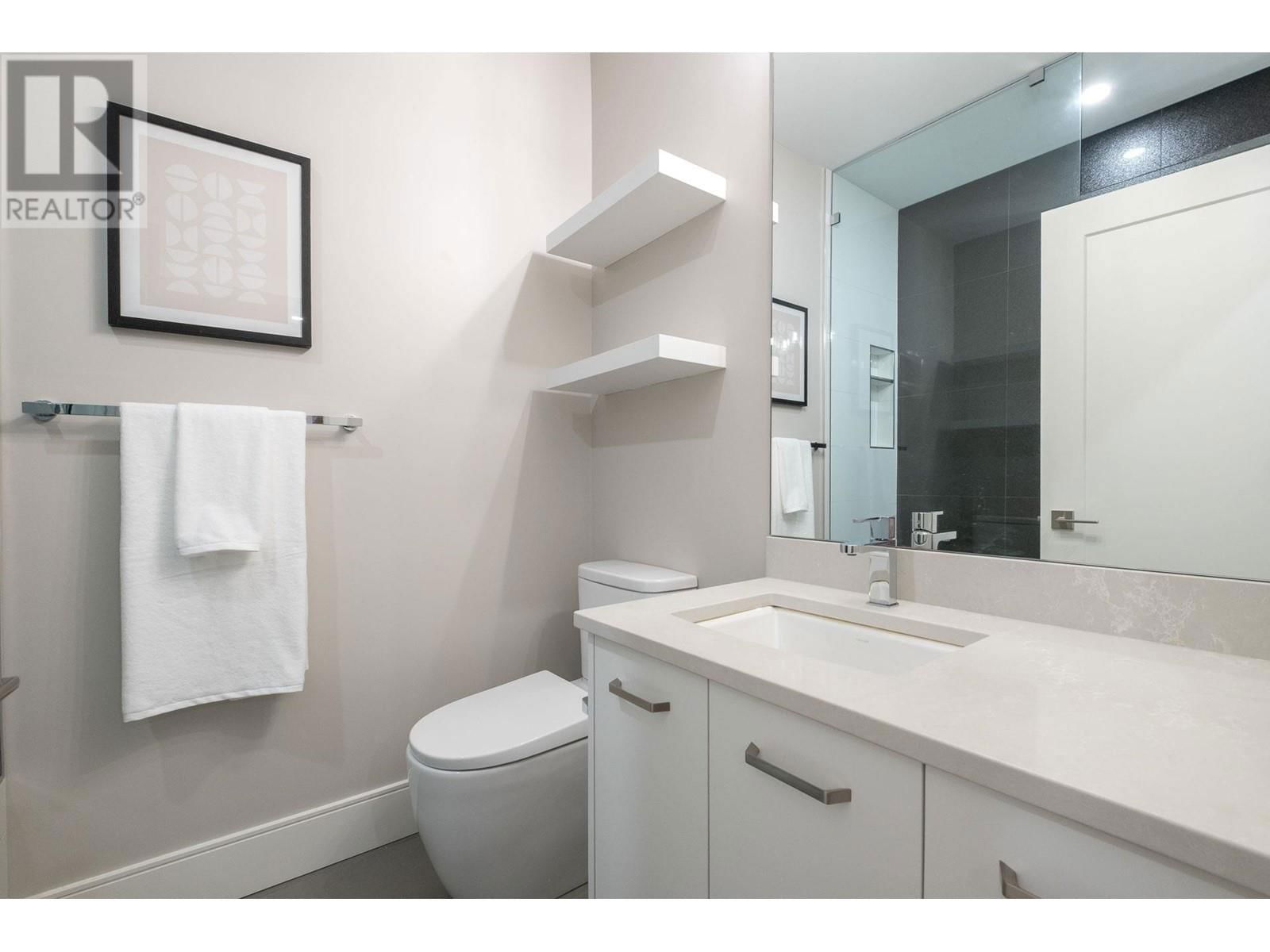 7739 LEE STREET Image 27