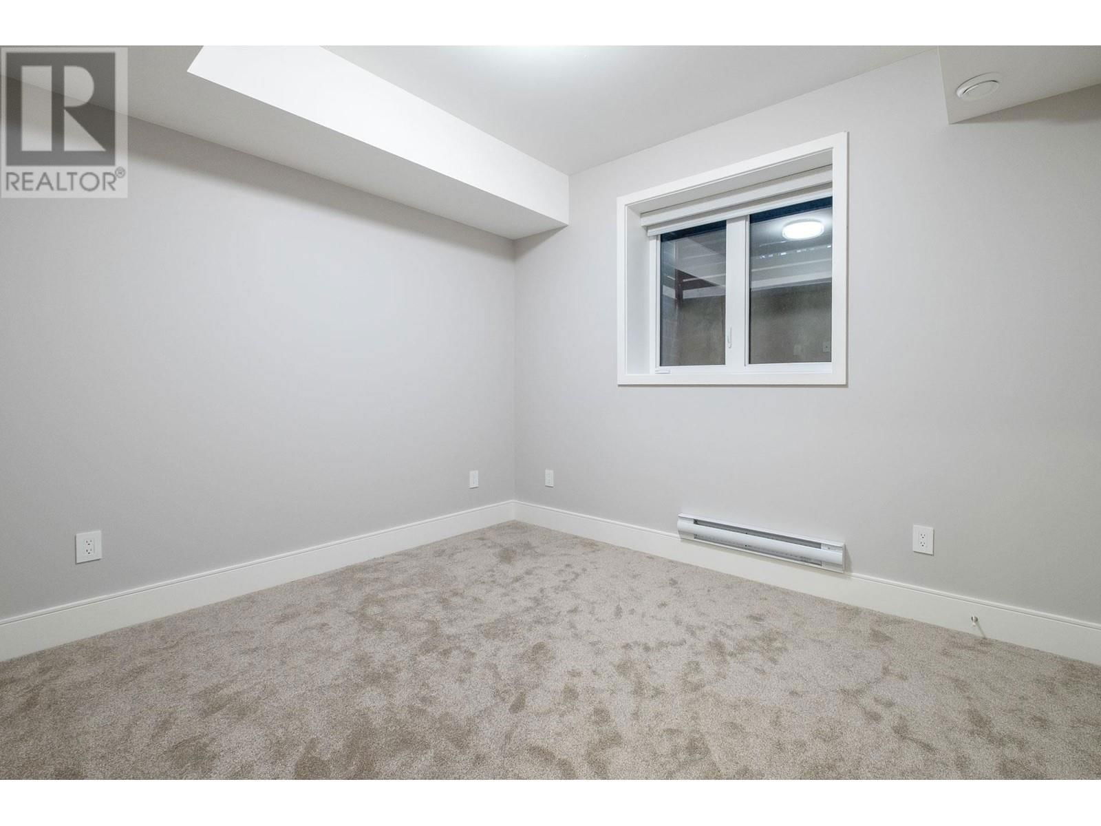 7739 LEE STREET Image 37
