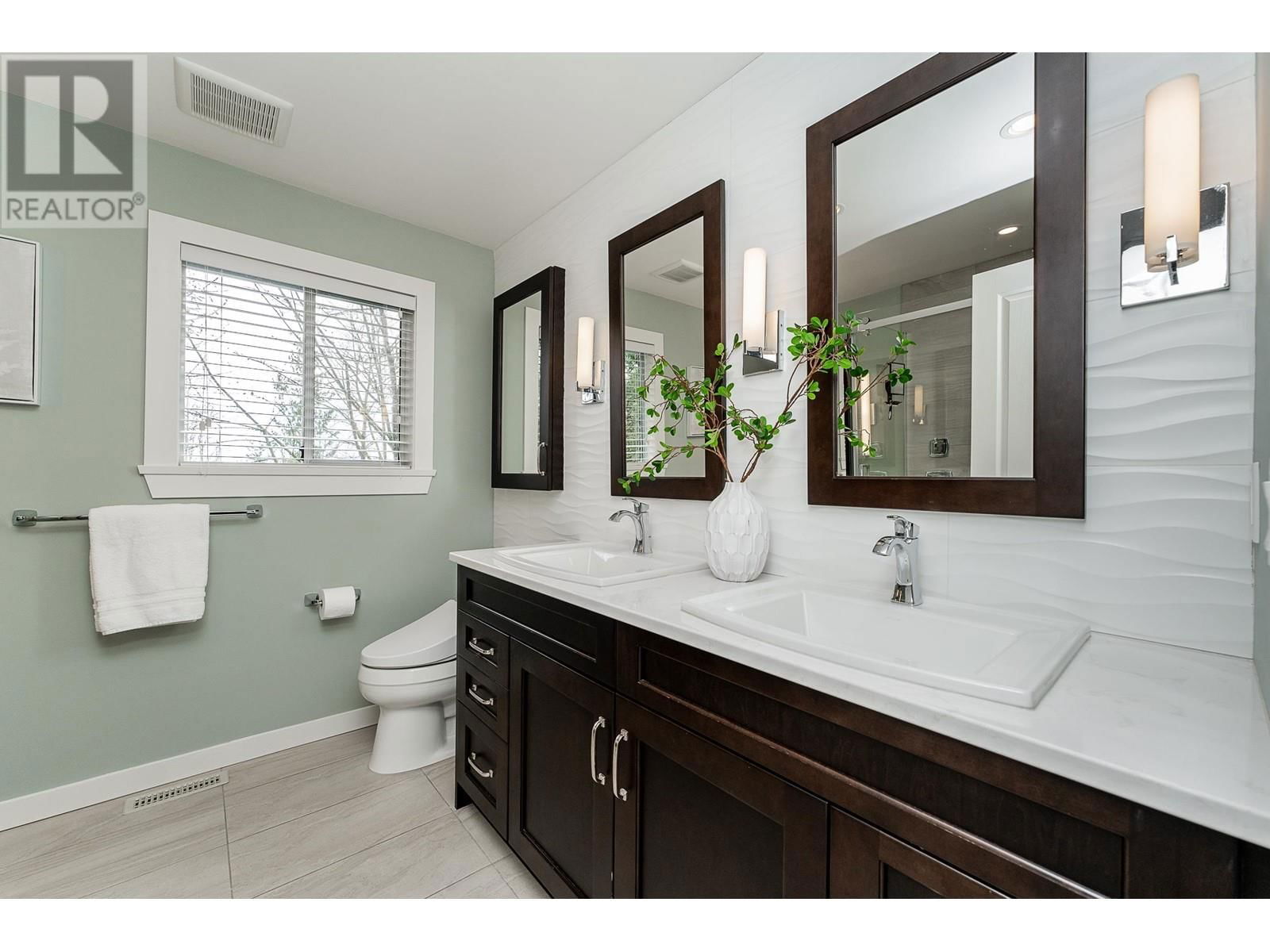 131 ASPENWOOD DRIVE Image 19