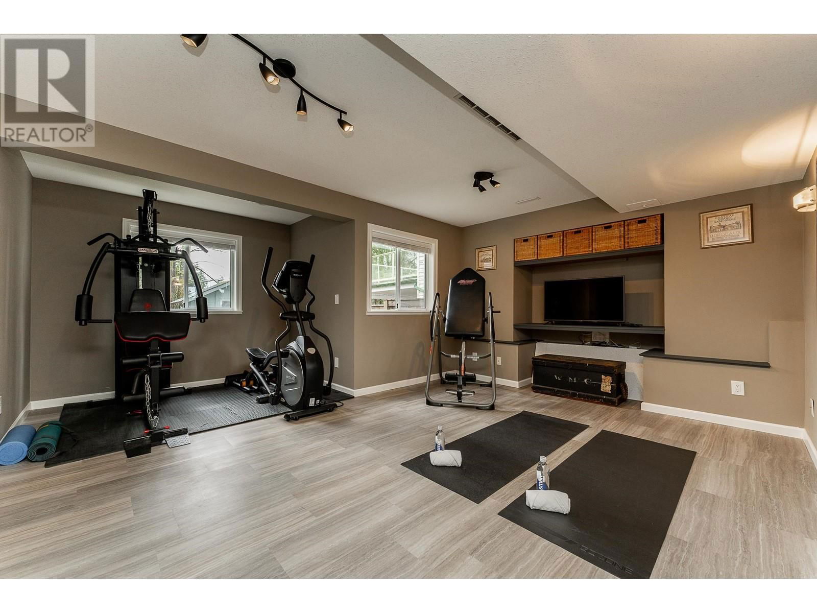 131 ASPENWOOD DRIVE Image 28