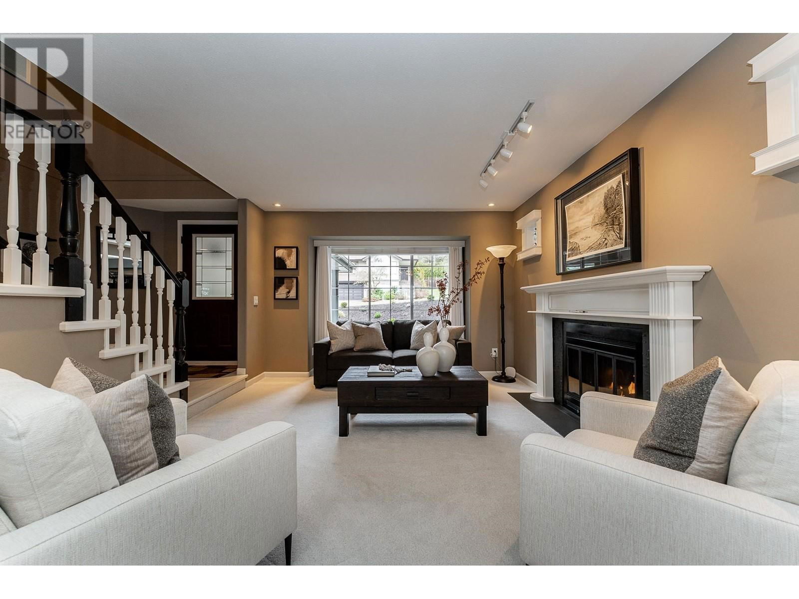 131 ASPENWOOD DRIVE Image 4