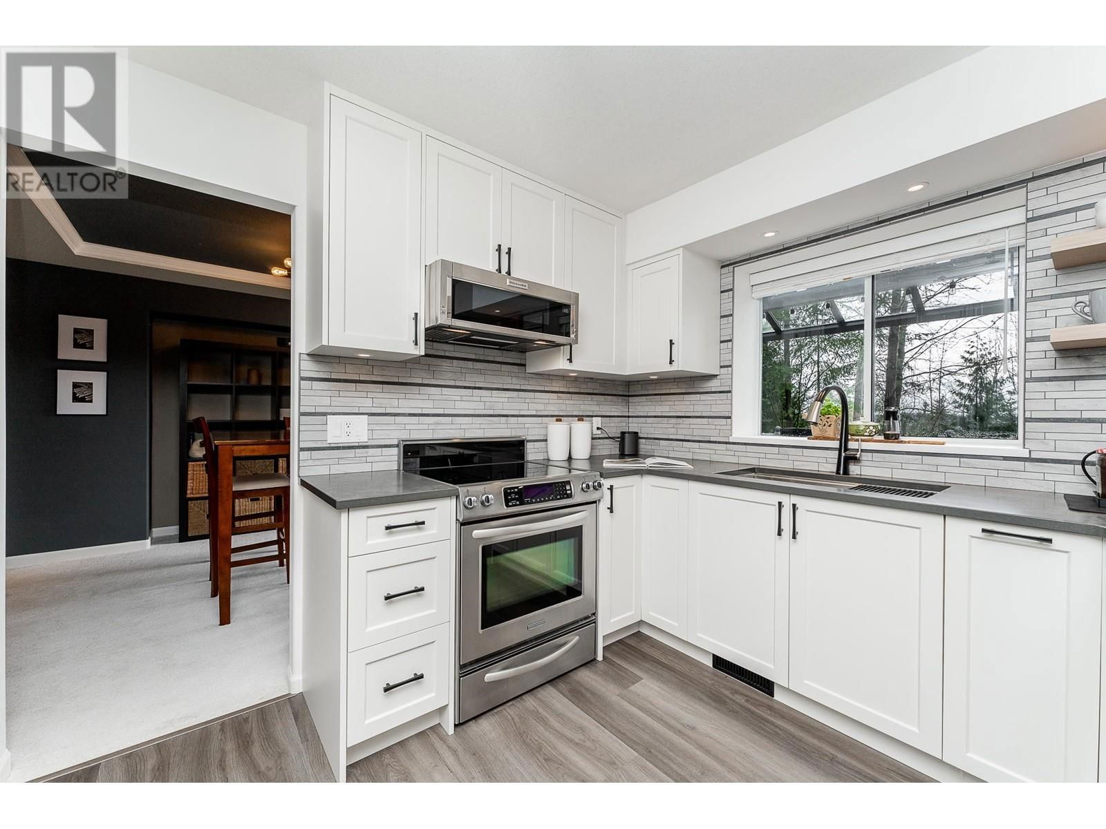 131 ASPENWOOD DRIVE Image 7