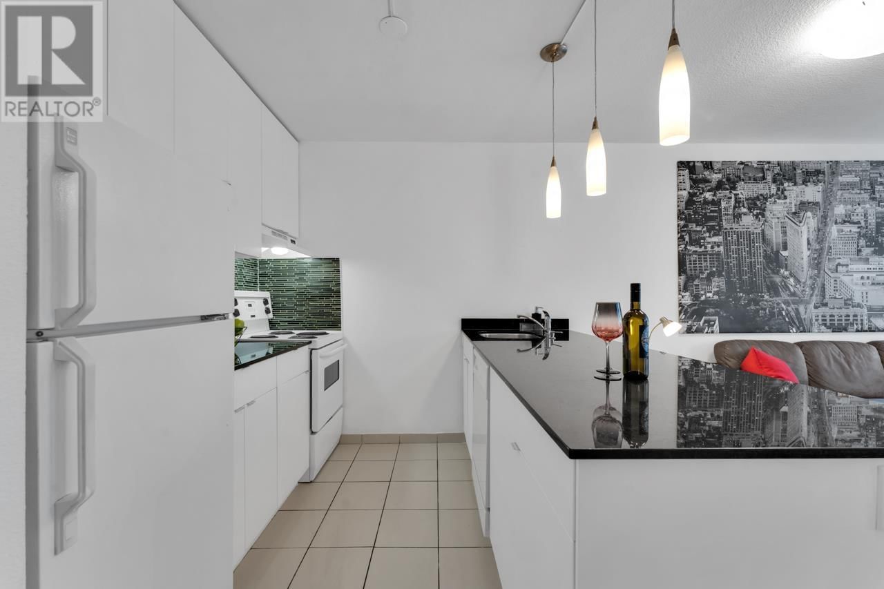 403 - 1333 HORNBY STREET Image 9