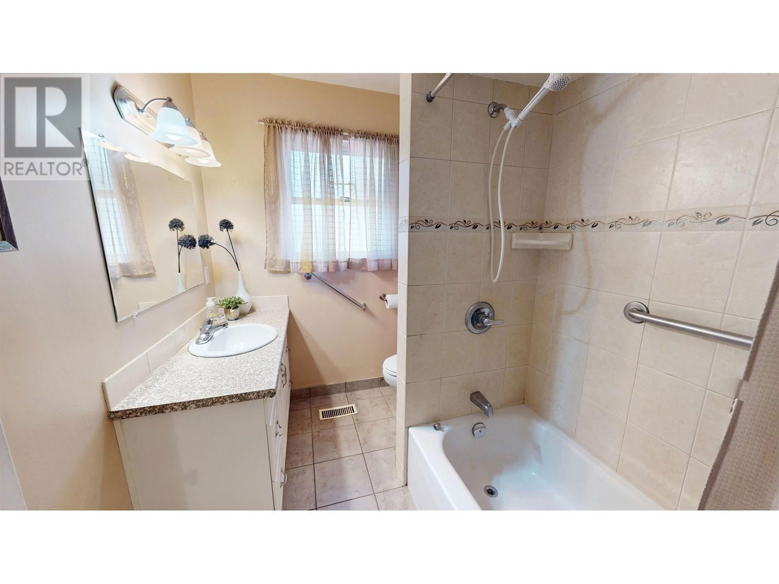 1510 34TH AVENUE Image 11