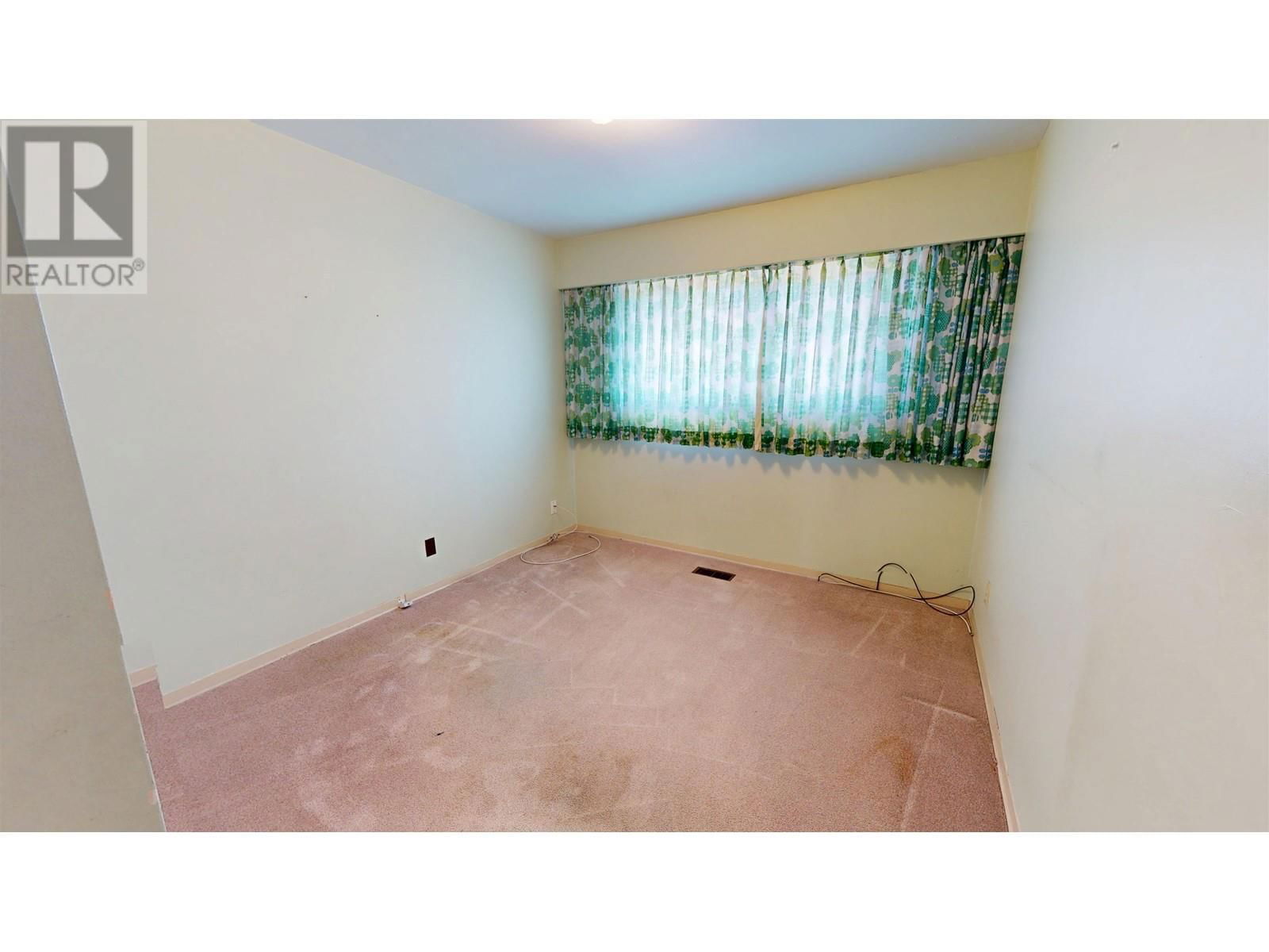 1510 34TH AVENUE Image 12