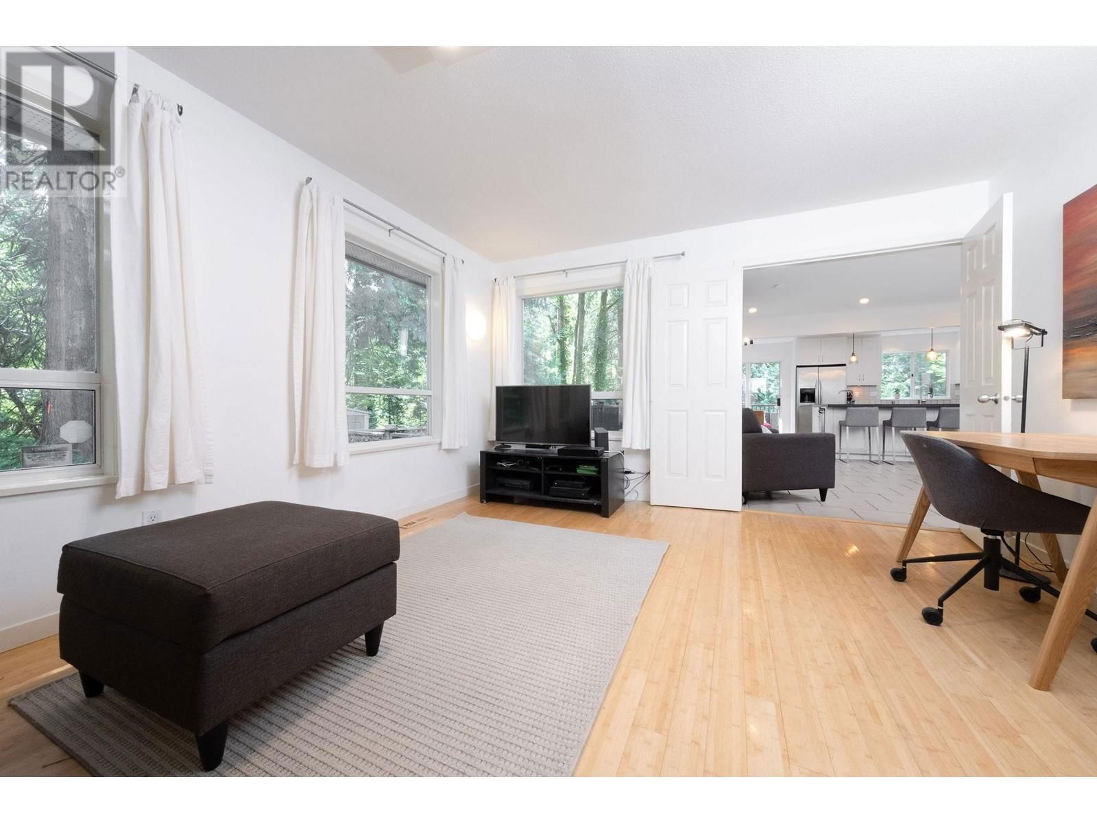 1663 CASCADE COURT Image 14
