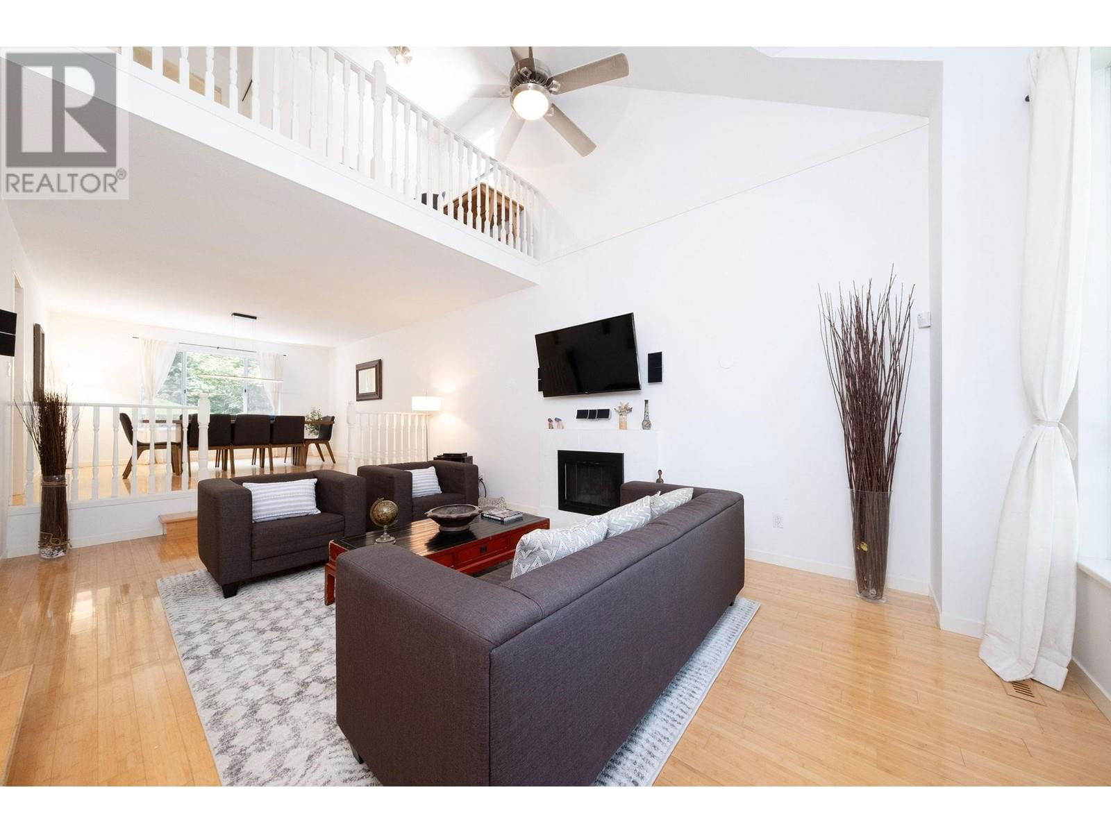 1663 CASCADE COURT Image 17