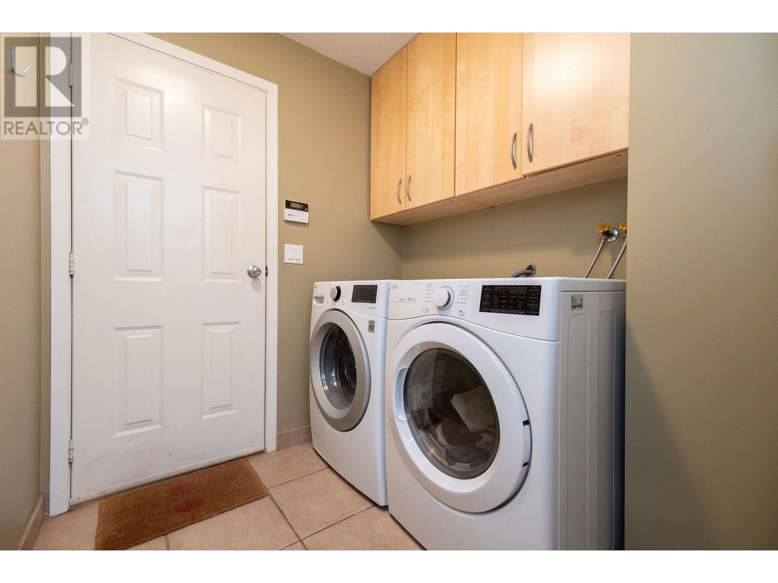1663 CASCADE COURT Image 27