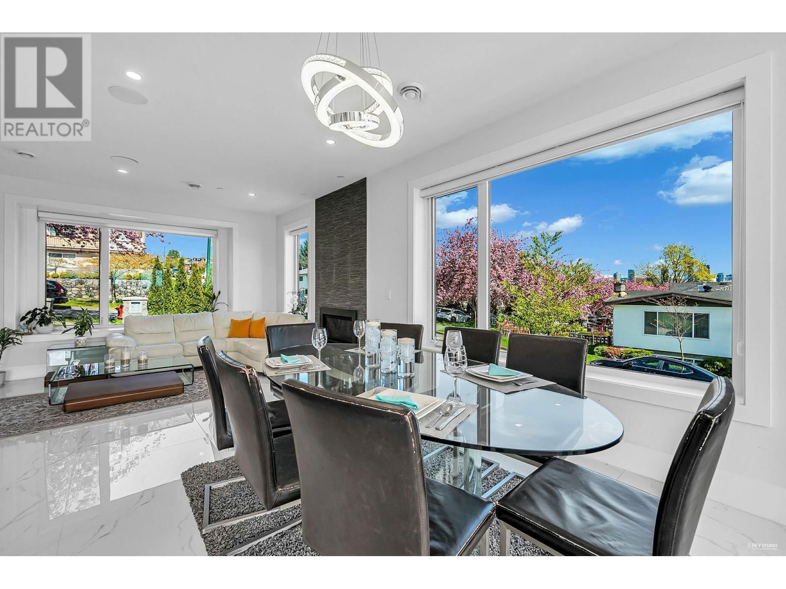 2996 7TH AVENUE Image 7