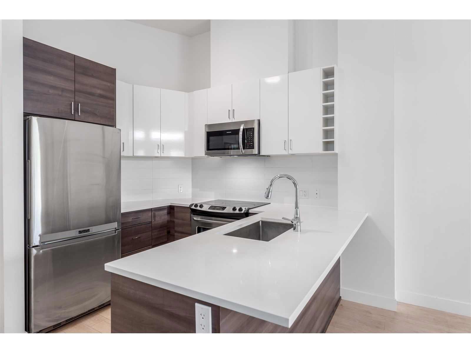 410 - 13919 FRASER Image 5