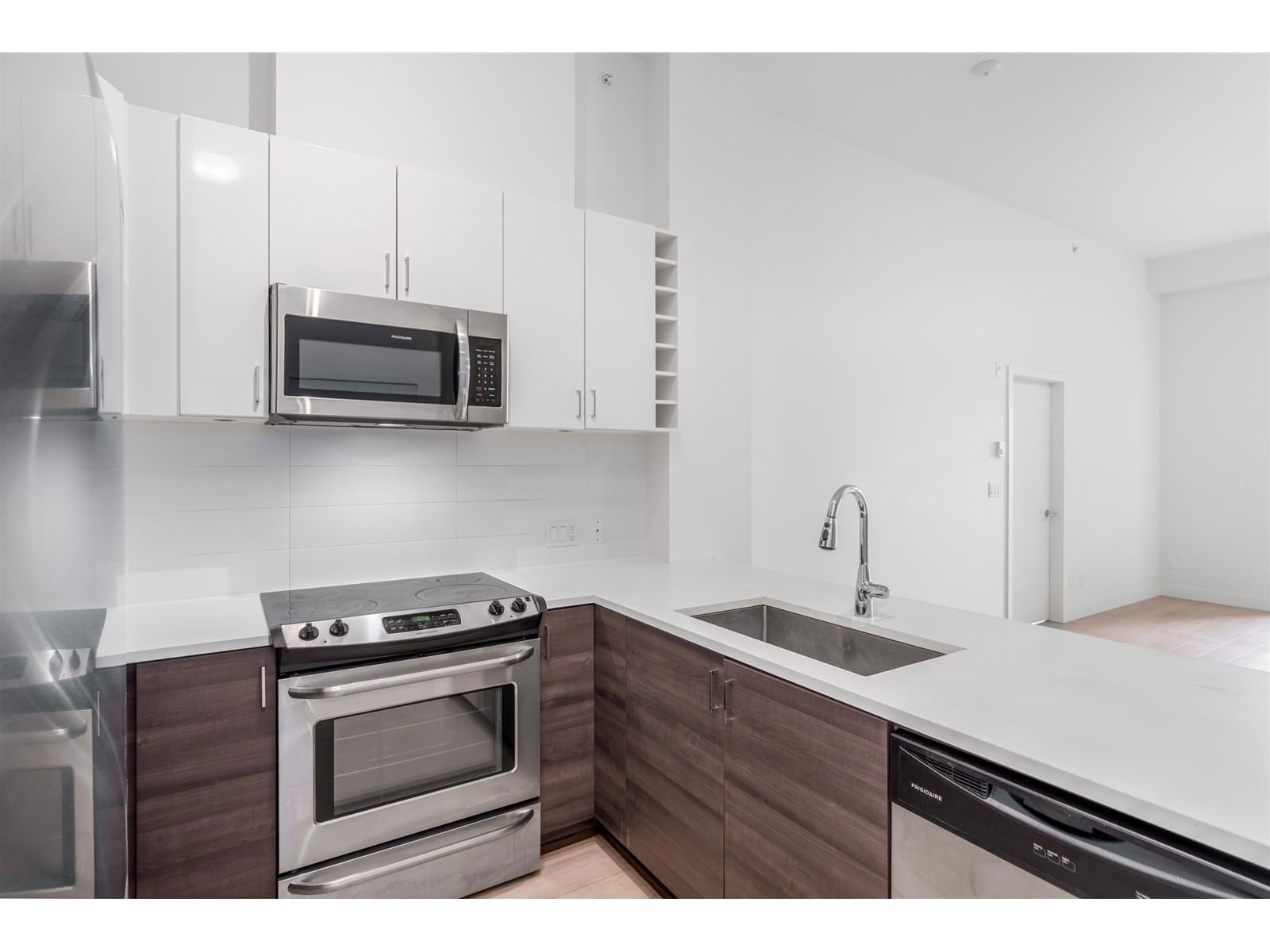 410 - 13919 FRASER Image 7