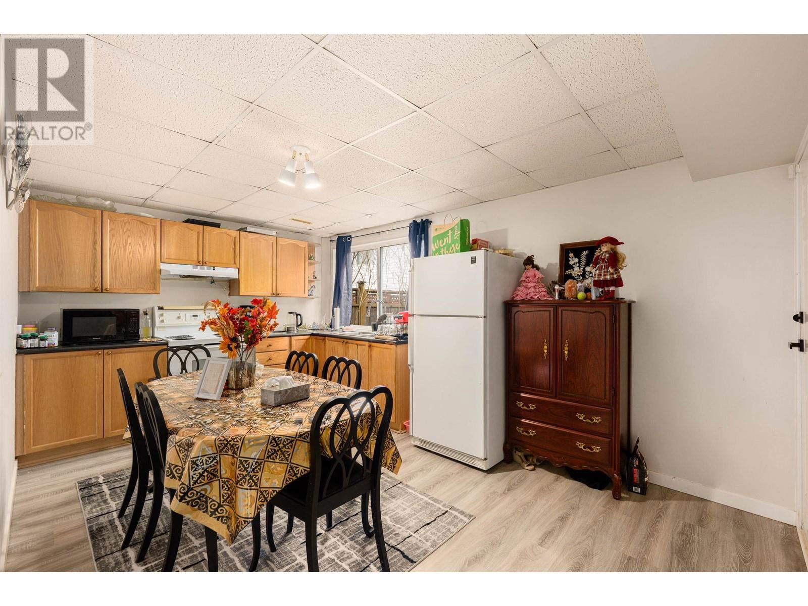 1282 LINCOLN DRIVE Image 17