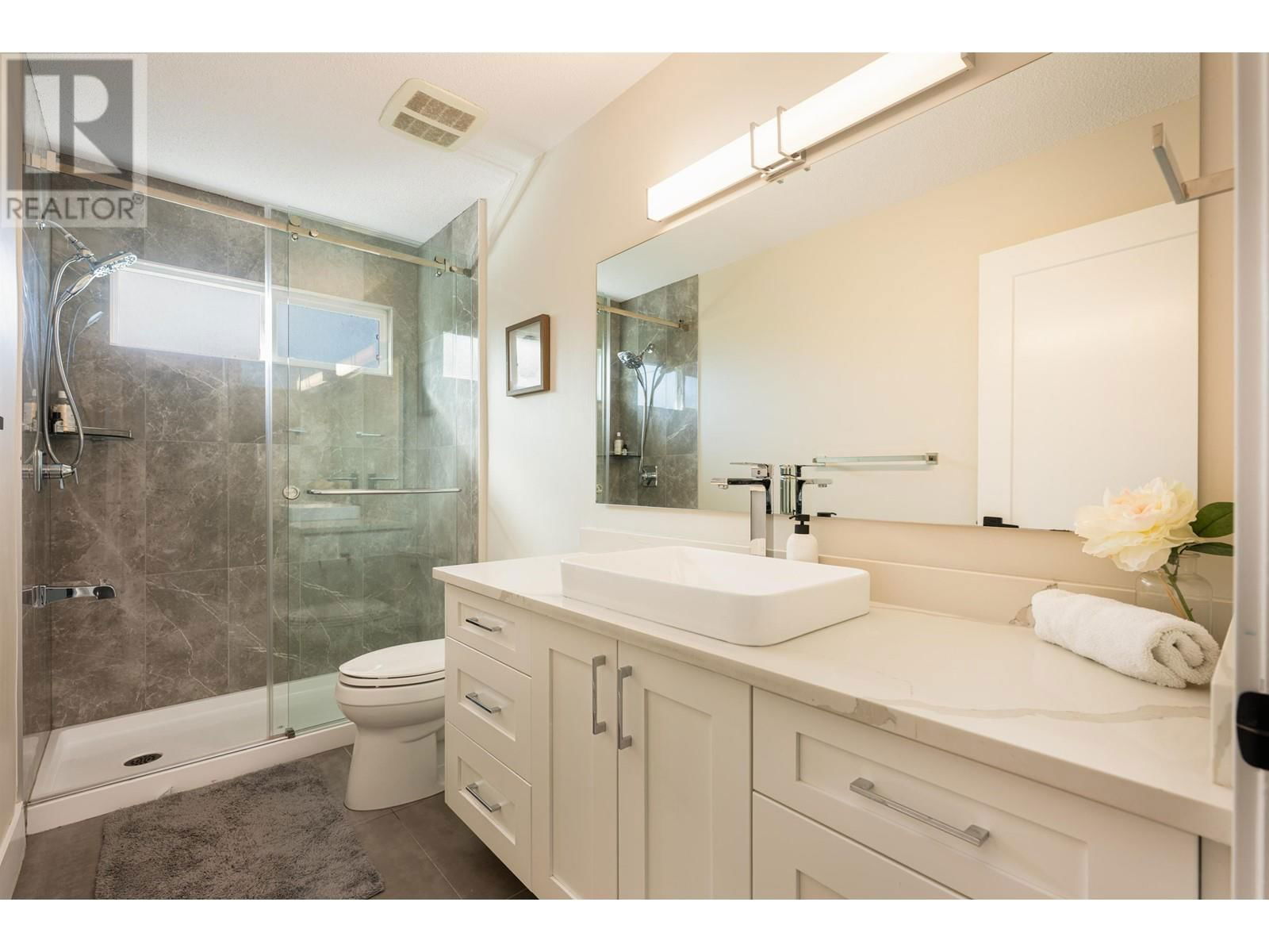 1282 LINCOLN DRIVE Image 7