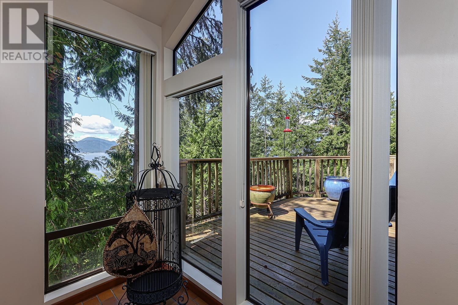 325 OCEANVIEW ROAD Image 10