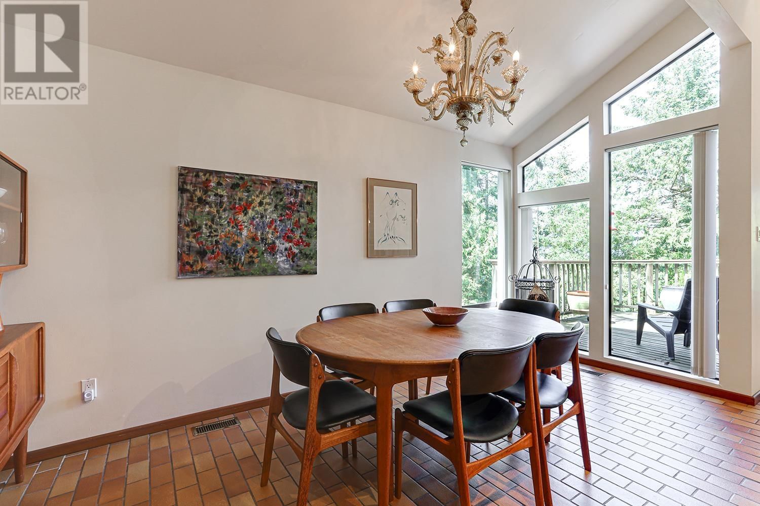 325 OCEANVIEW ROAD Image 11
