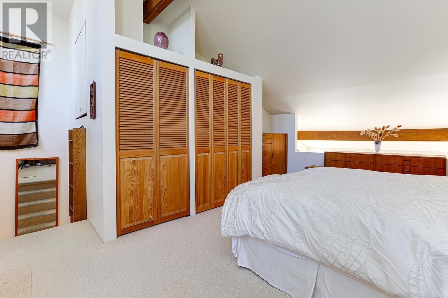 325 OCEANVIEW ROAD Image 21
