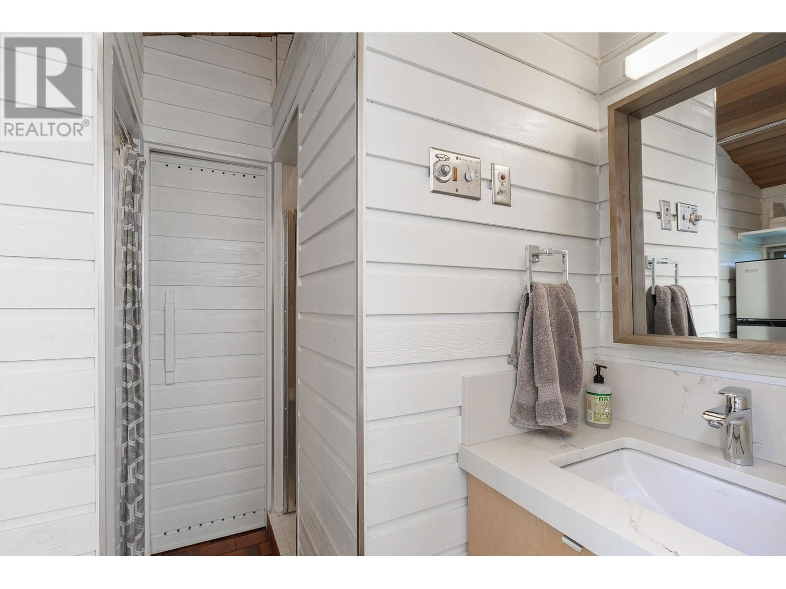1160 SKANA DRIVE Image 24
