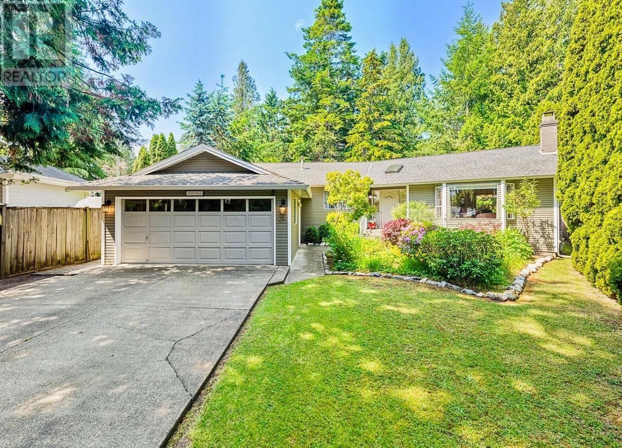 1471 GROVE PLACE Image 2