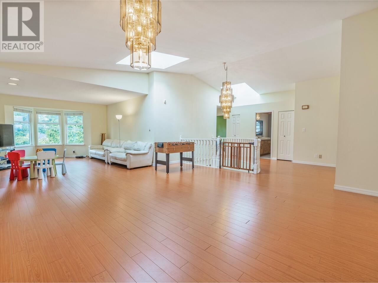 7932 ROSEWOOD STREET Image 4