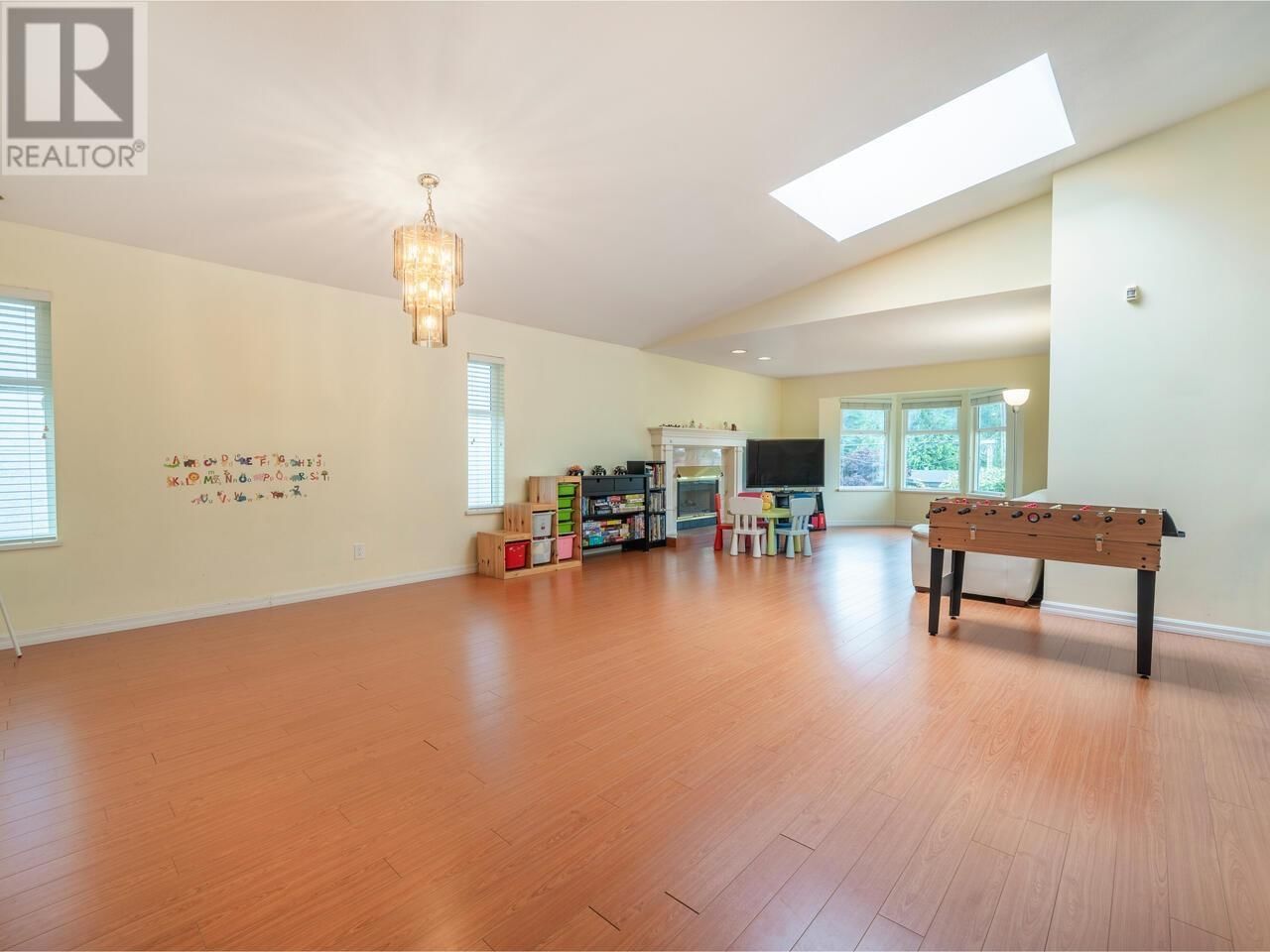 7932 ROSEWOOD STREET Image 5