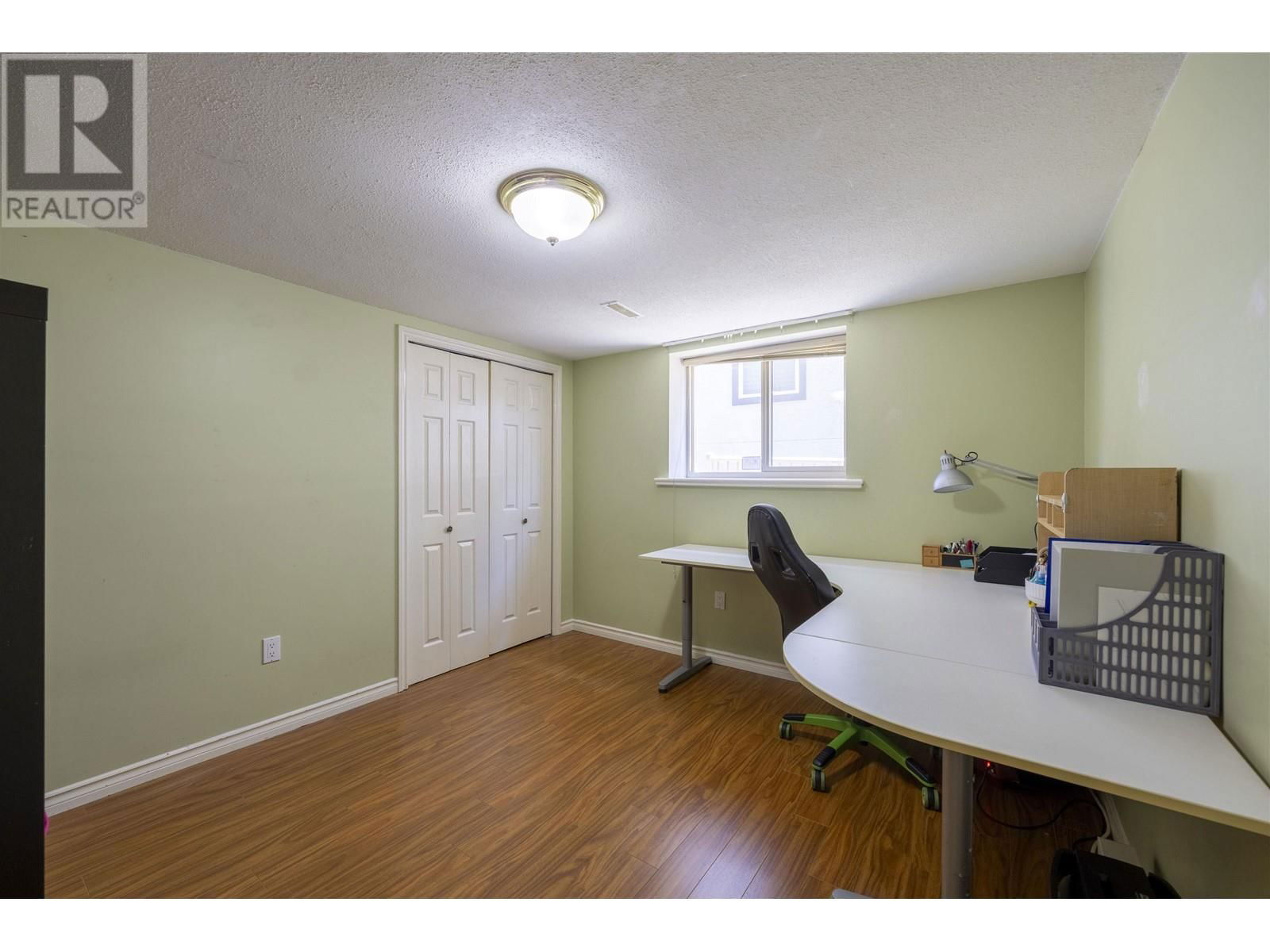 3080 CARDINAL COURT Image 32