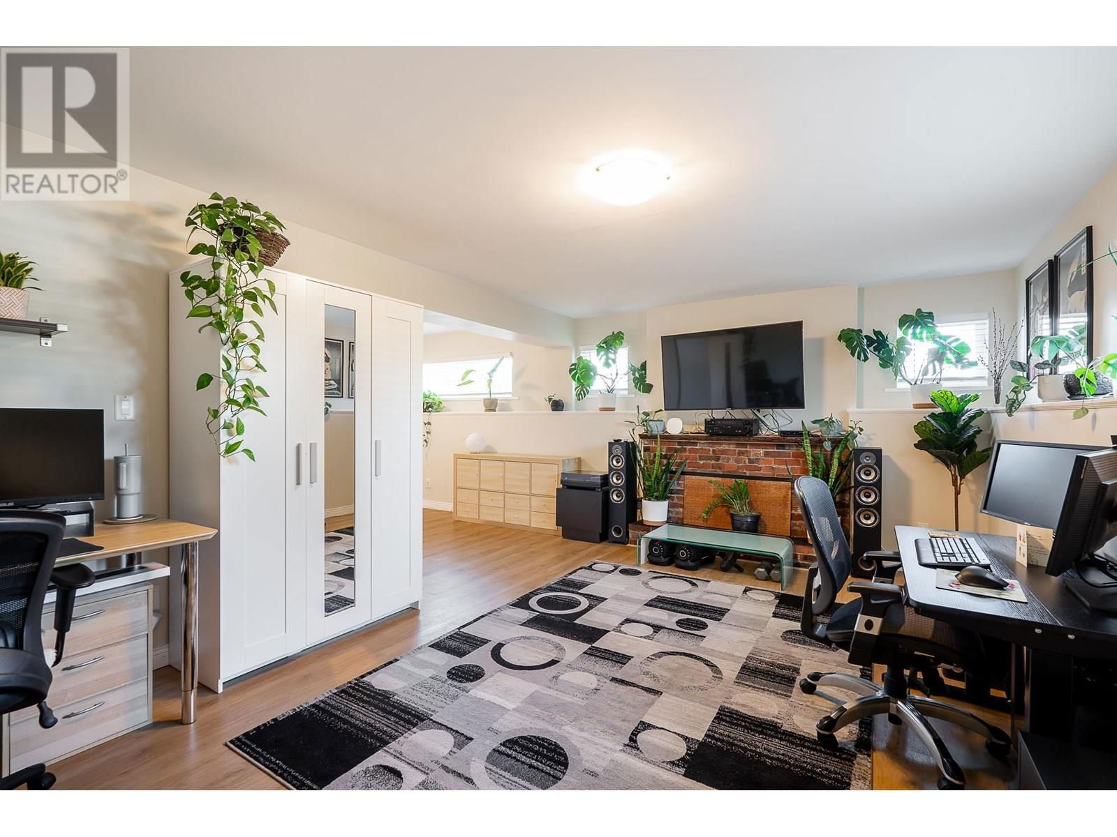1115 VICTORY DRIVE Image 17