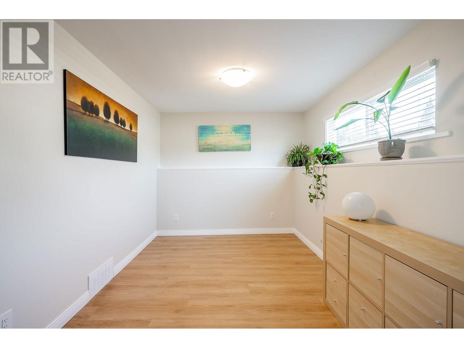 1115 VICTORY DRIVE Image 19