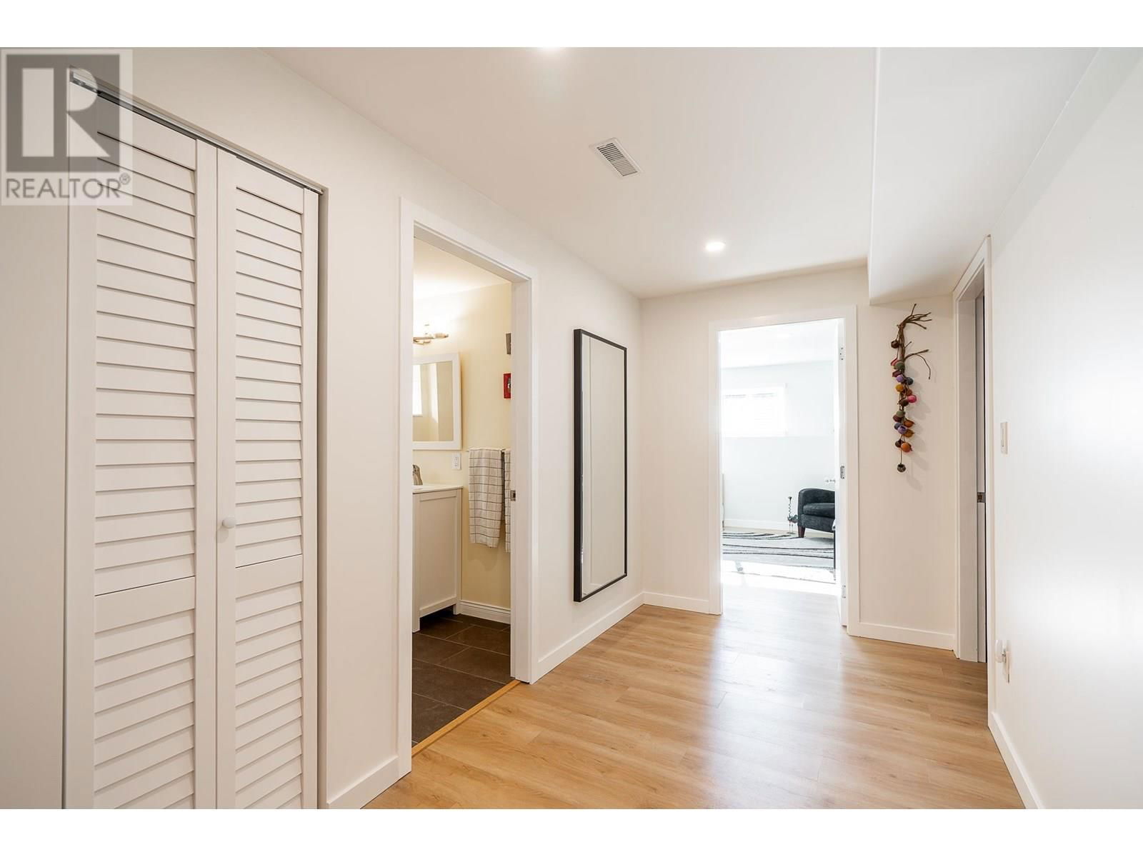 1115 VICTORY DRIVE Image 20