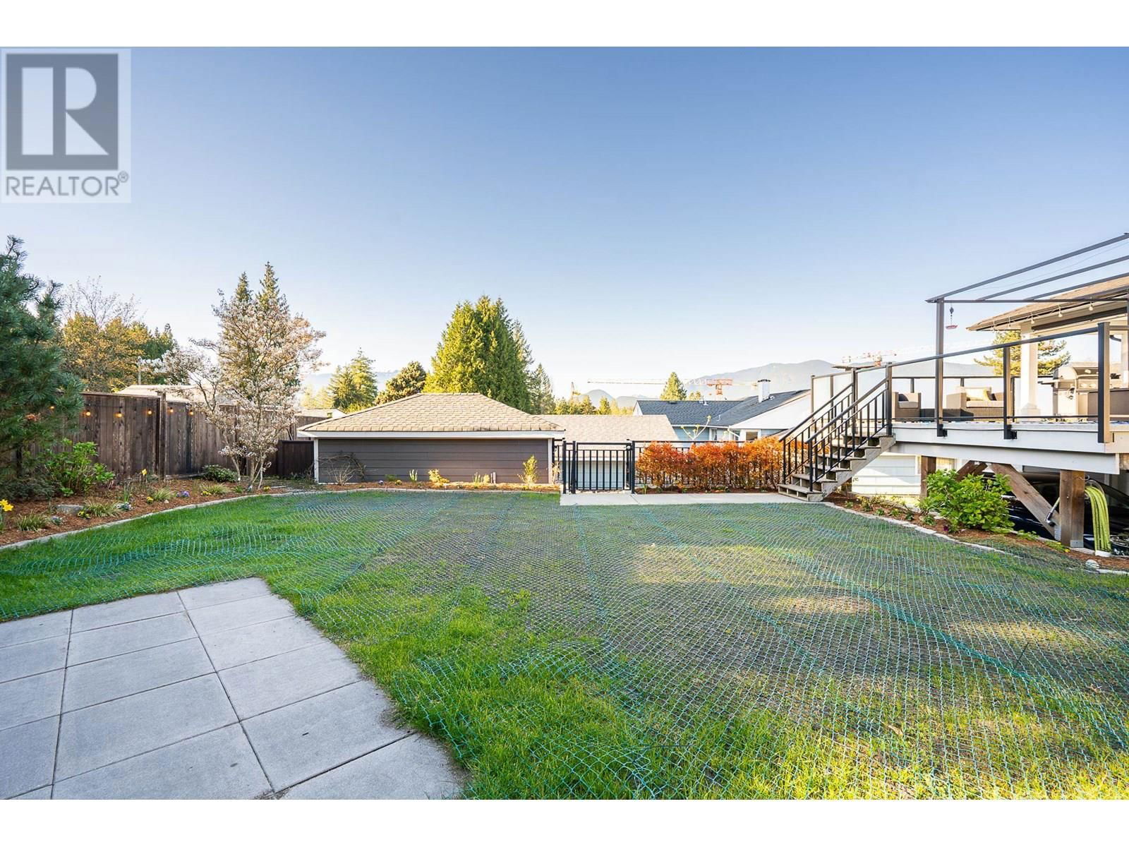 1115 VICTORY DRIVE Image 32