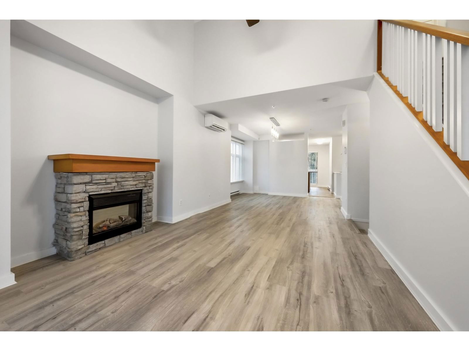 4 - 7179 201 Image 16