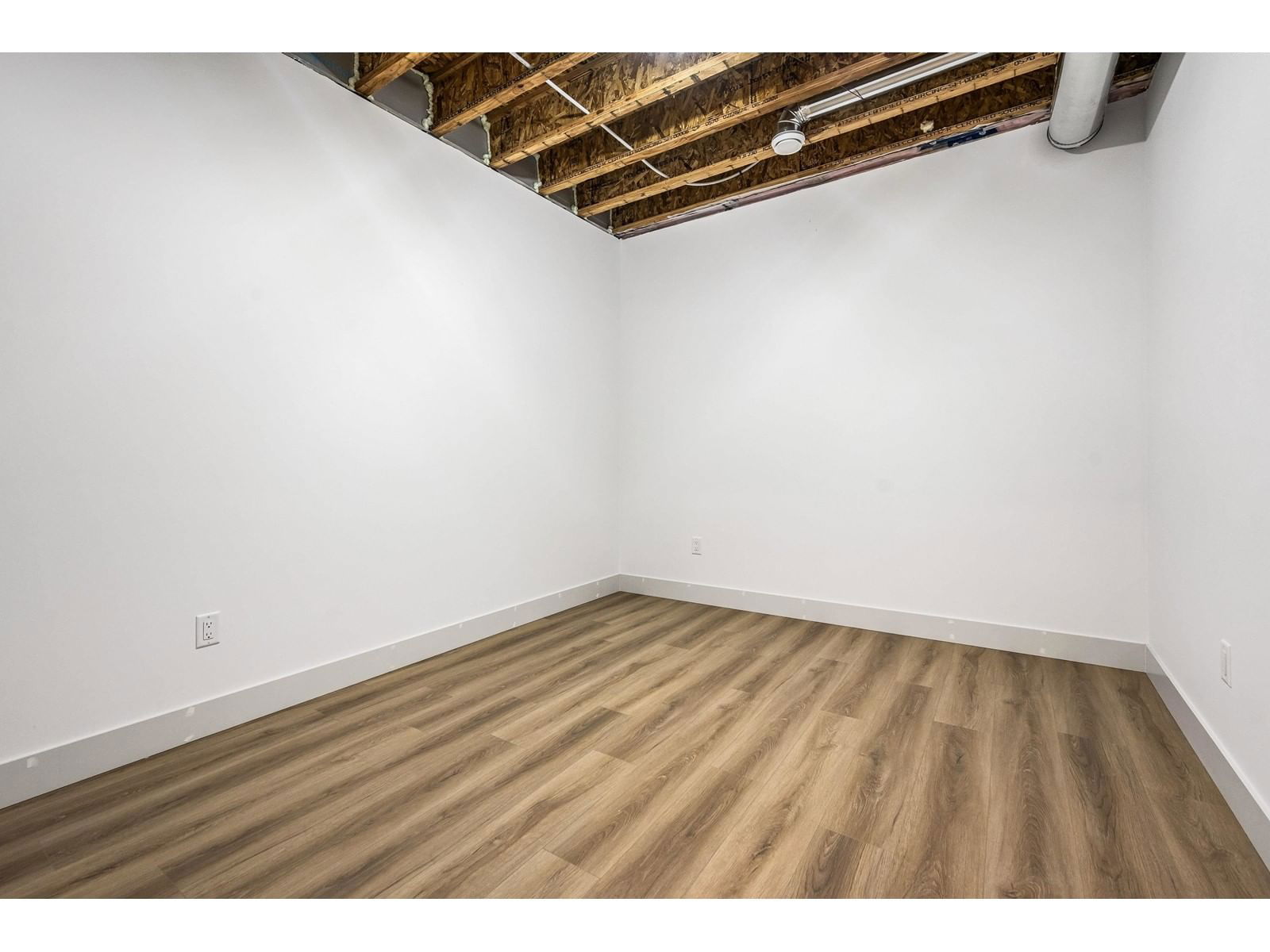 45617 STEVENSON ROAD Image 36