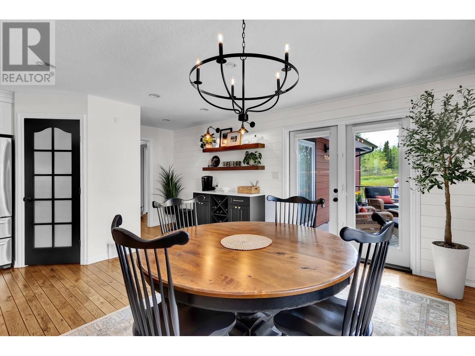 18575 HUGHES ROAD Image 6