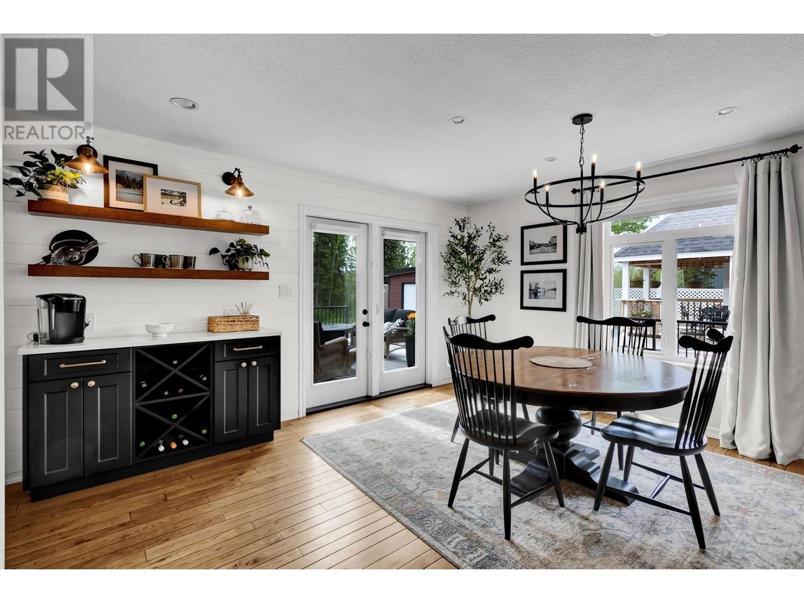 18575 HUGHES ROAD Image 7