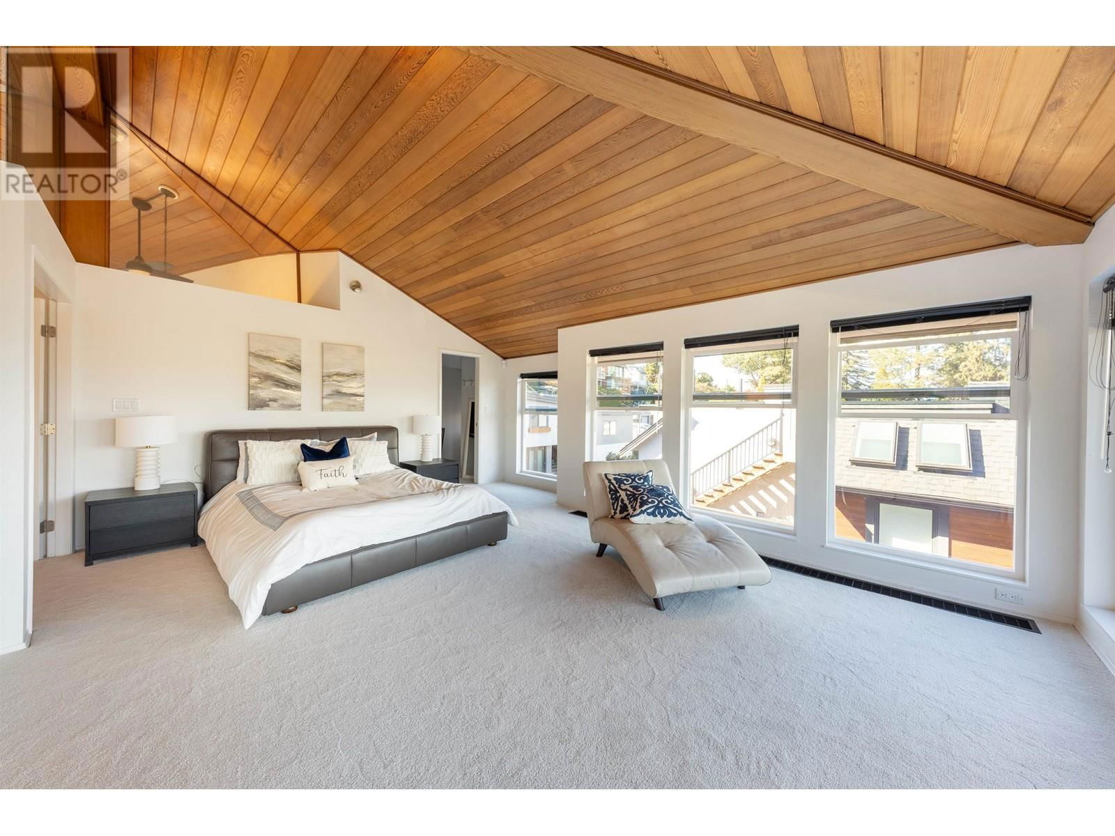 4393 PUGET DRIVE Image 11