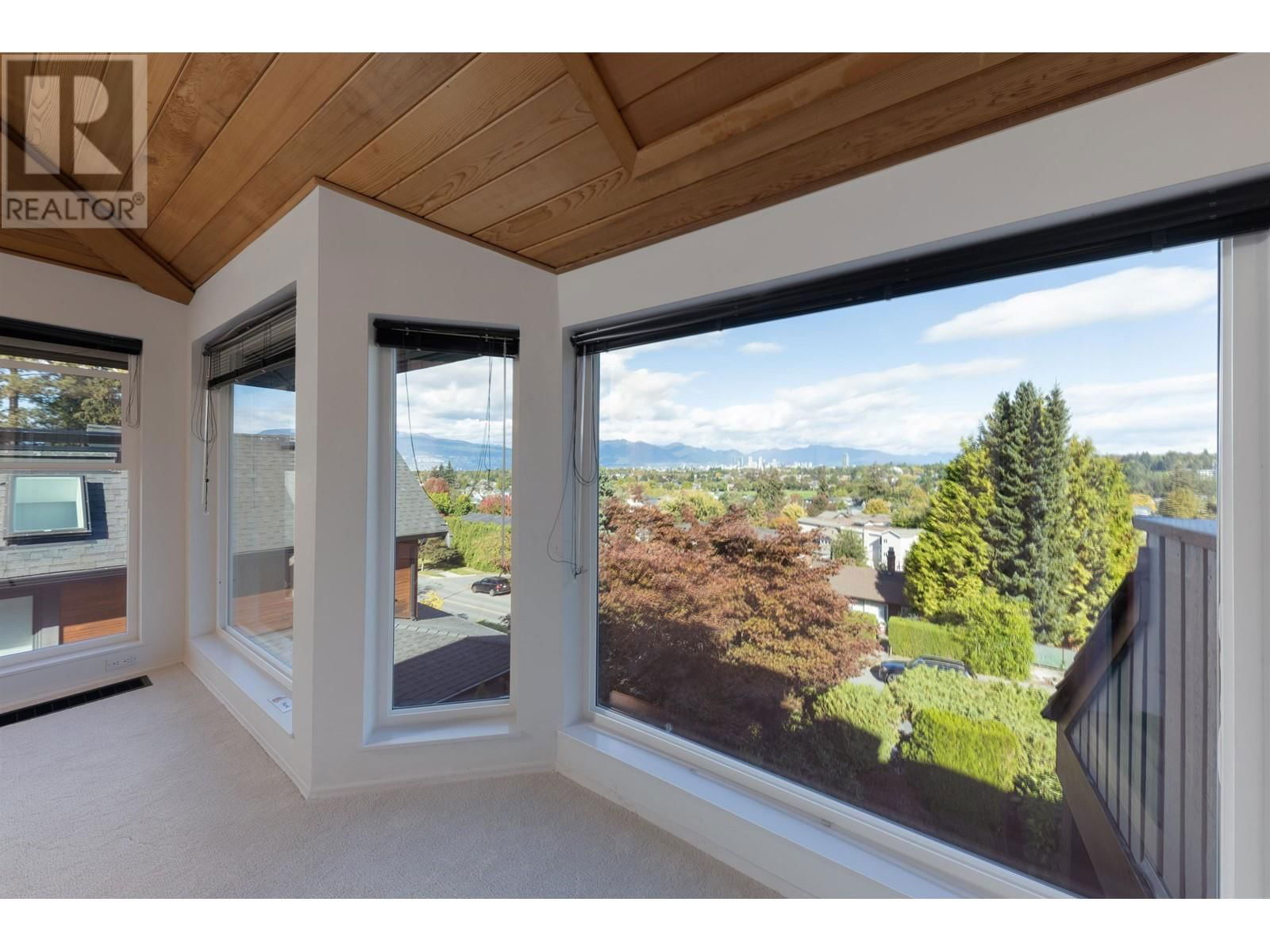 4393 PUGET DRIVE Image 13