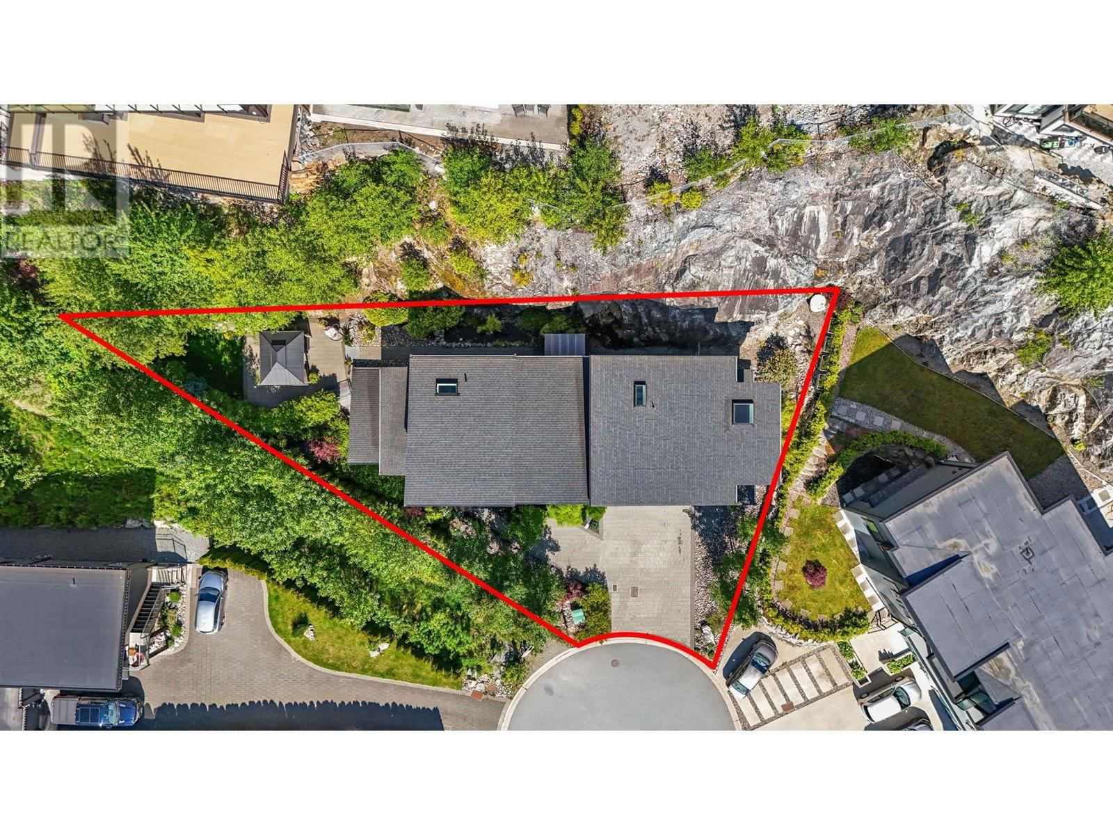 3350 DESCARTES PLACE Image 38