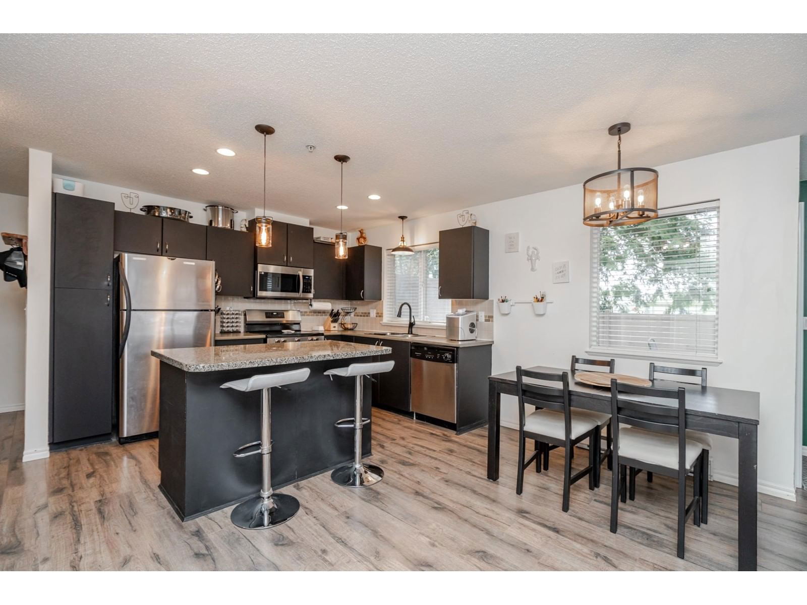 109 - 2581 LANGDON Image 12