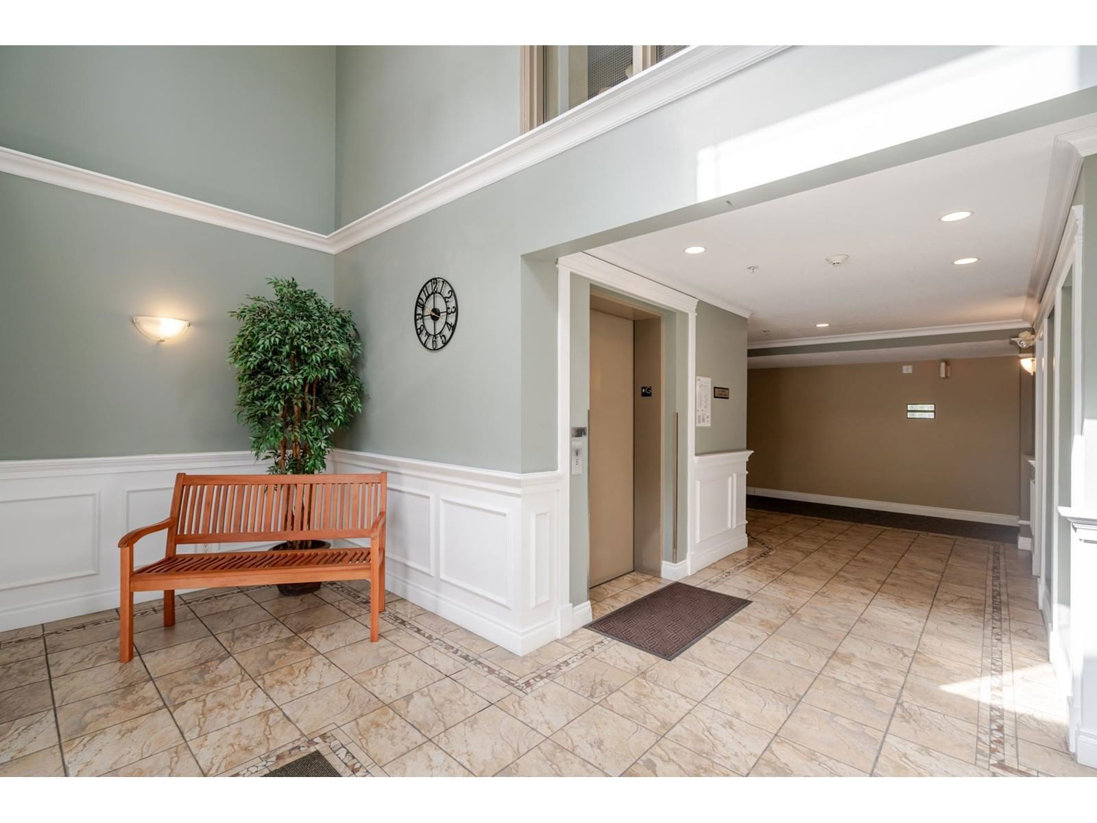 109 - 2581 LANGDON Image 4