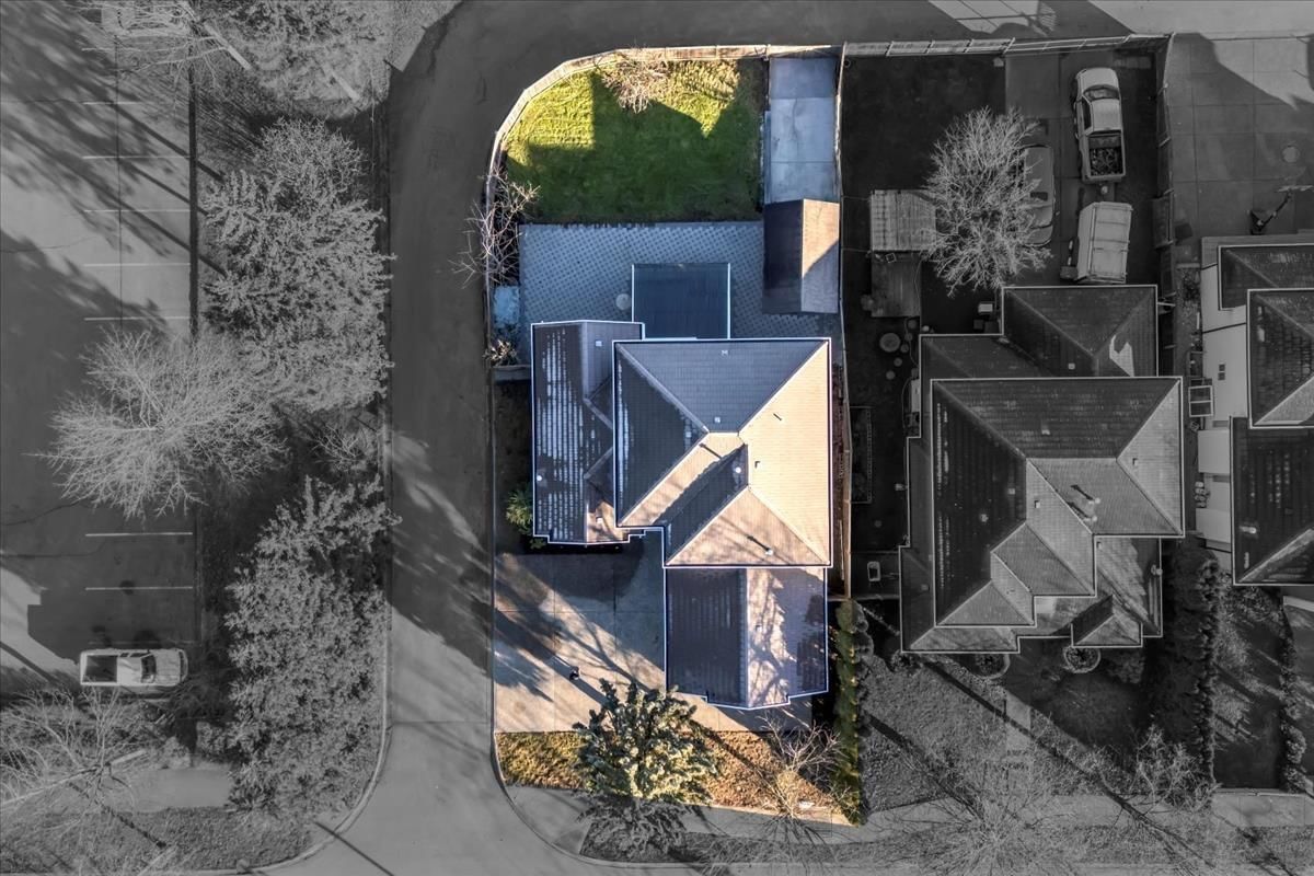 6182 168 STREET Image 7