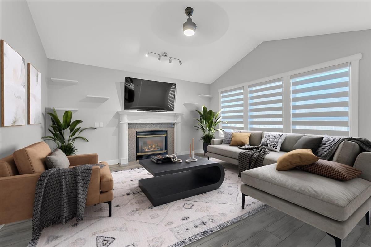 6182 168 STREET Image 9