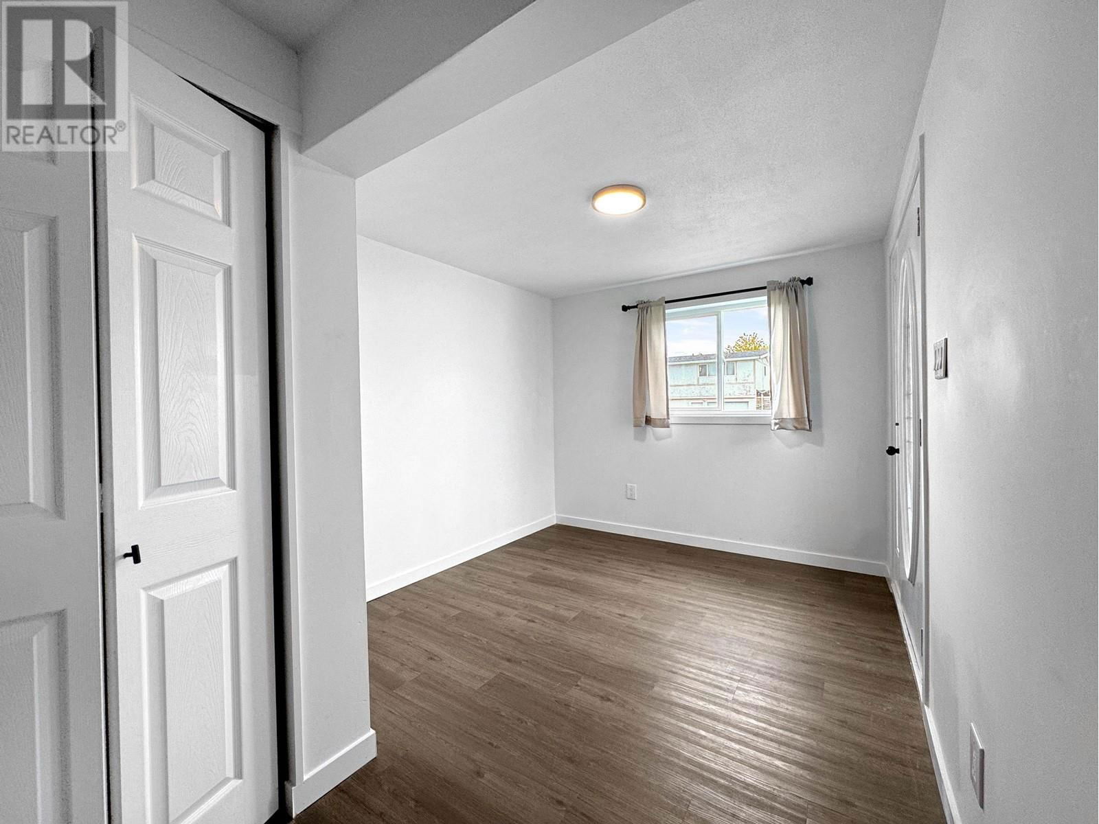 107 CARLSON STREET Image 12