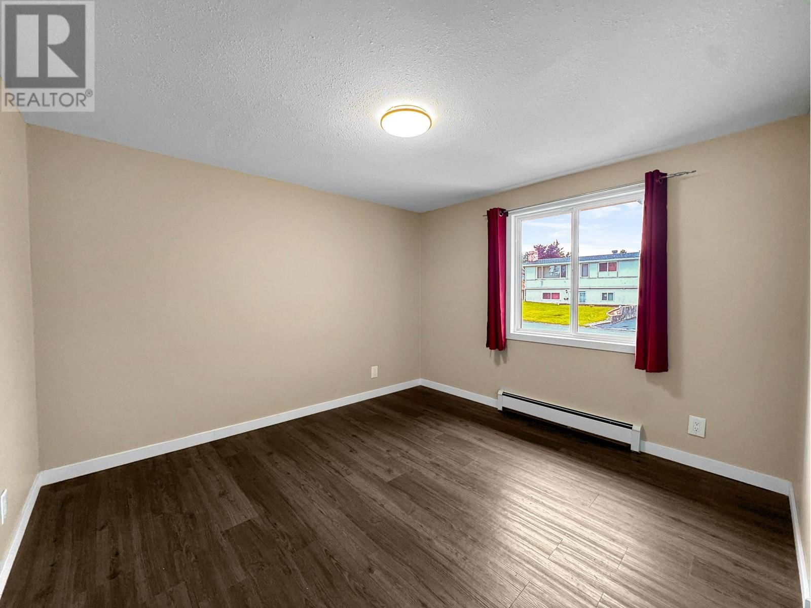 107 CARLSON STREET Image 15
