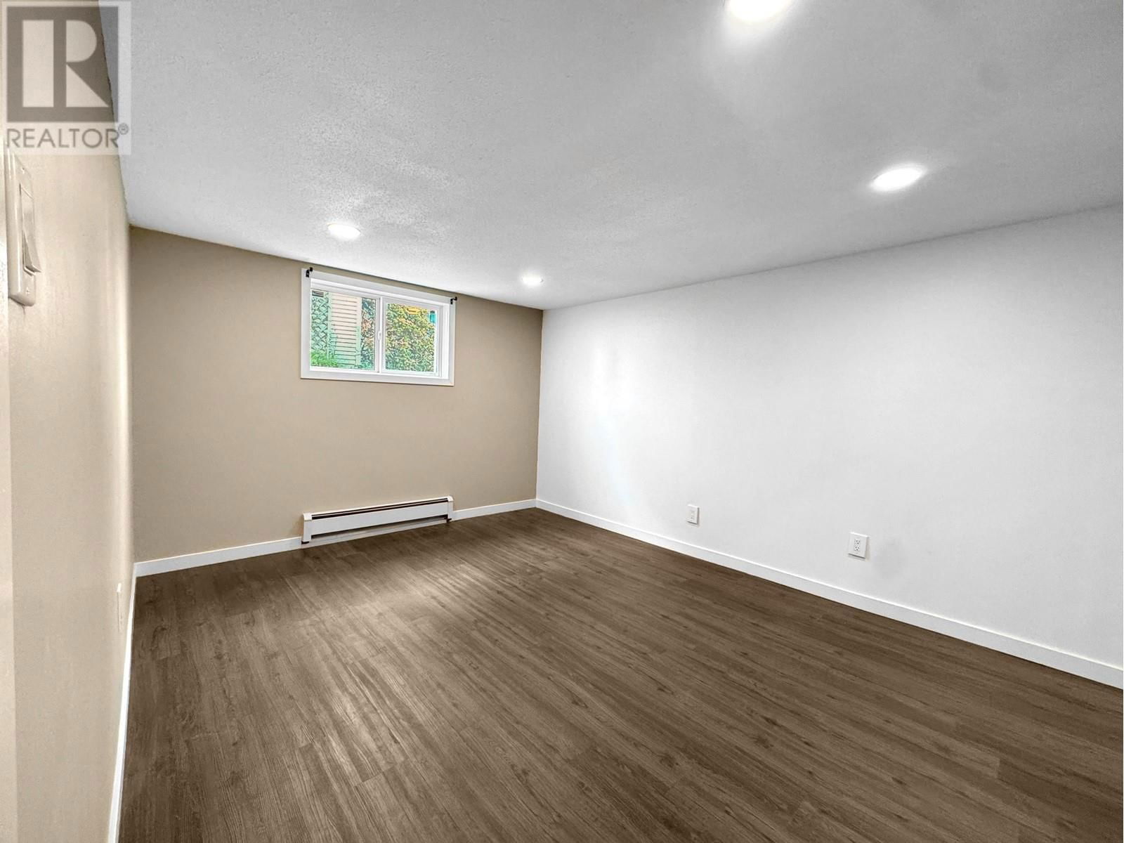 107 CARLSON STREET Image 23