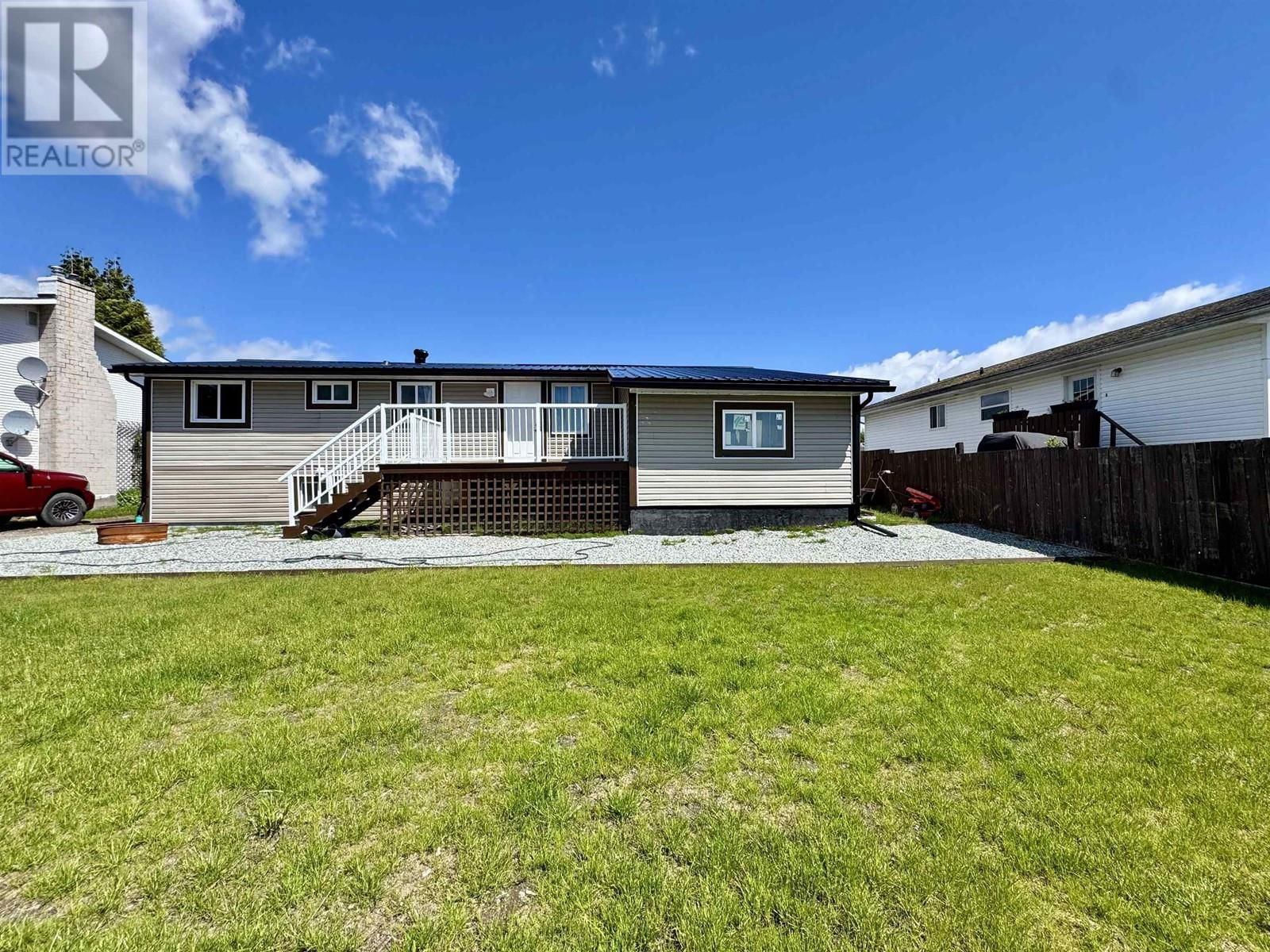 107 CARLSON STREET Image 25