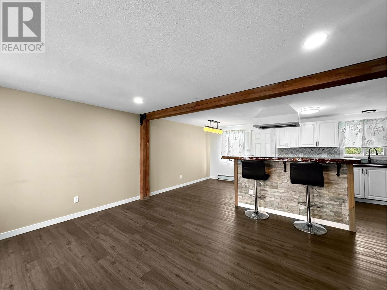 107 CARLSON STREET Image 3