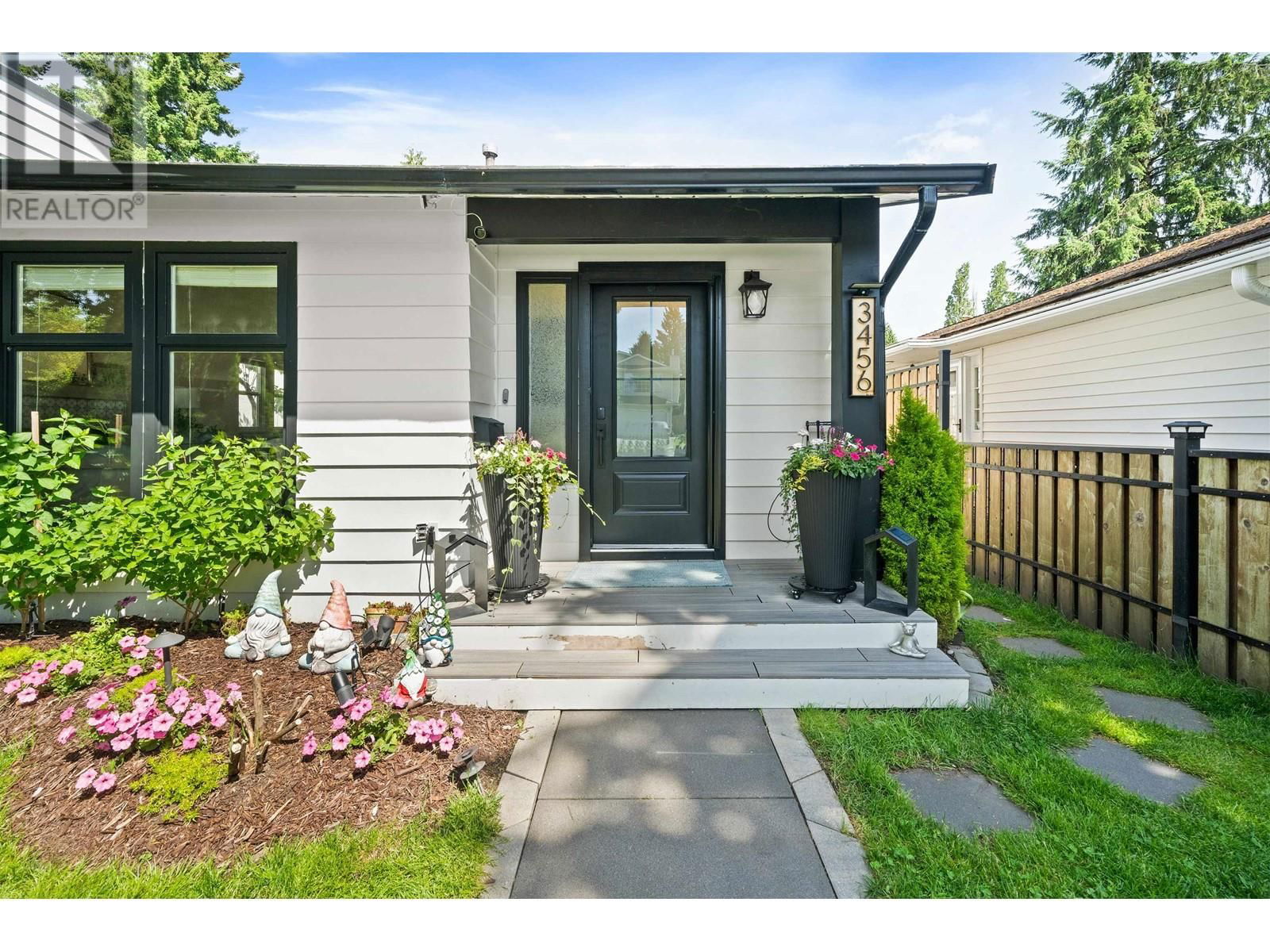 3456 VINCENT STREET Image 32