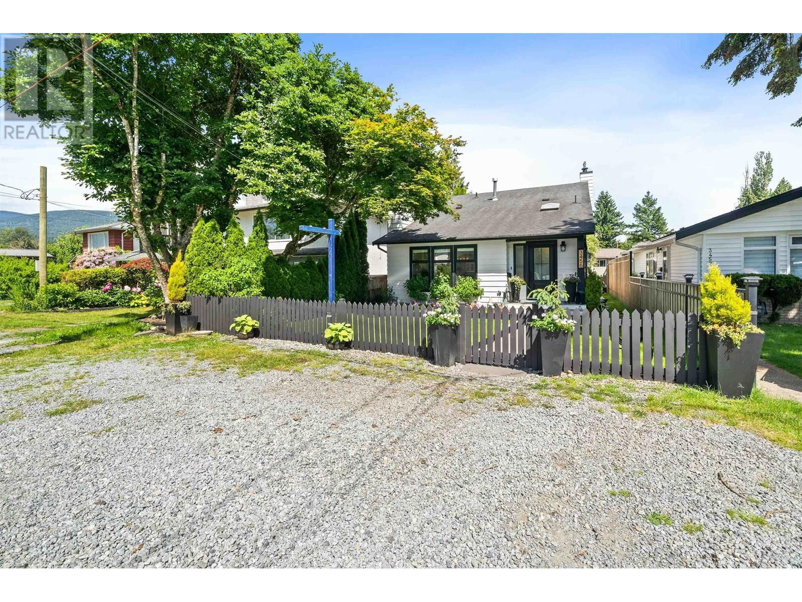 3456 VINCENT STREET Image 34