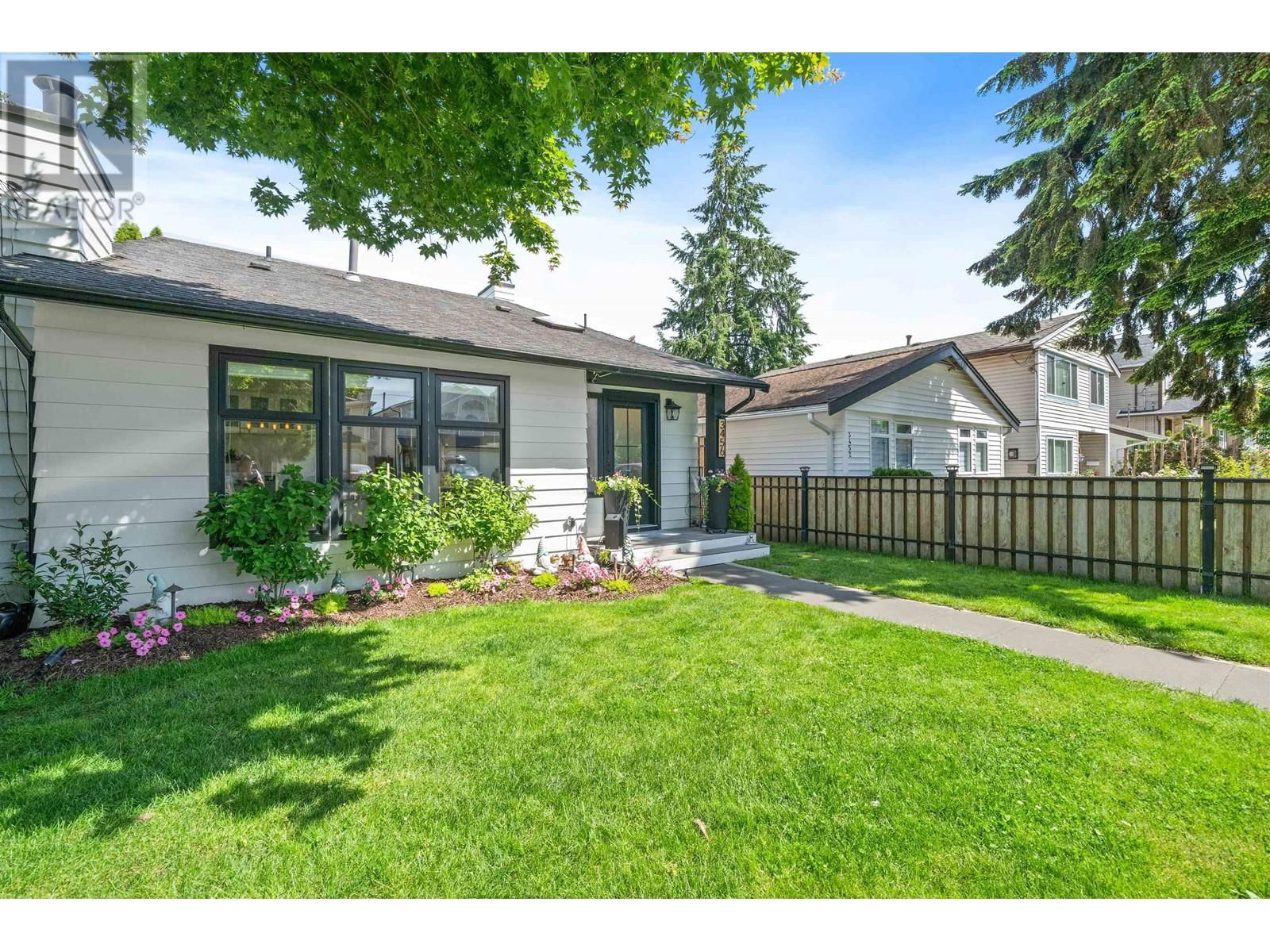 3456 VINCENT STREET Image 35